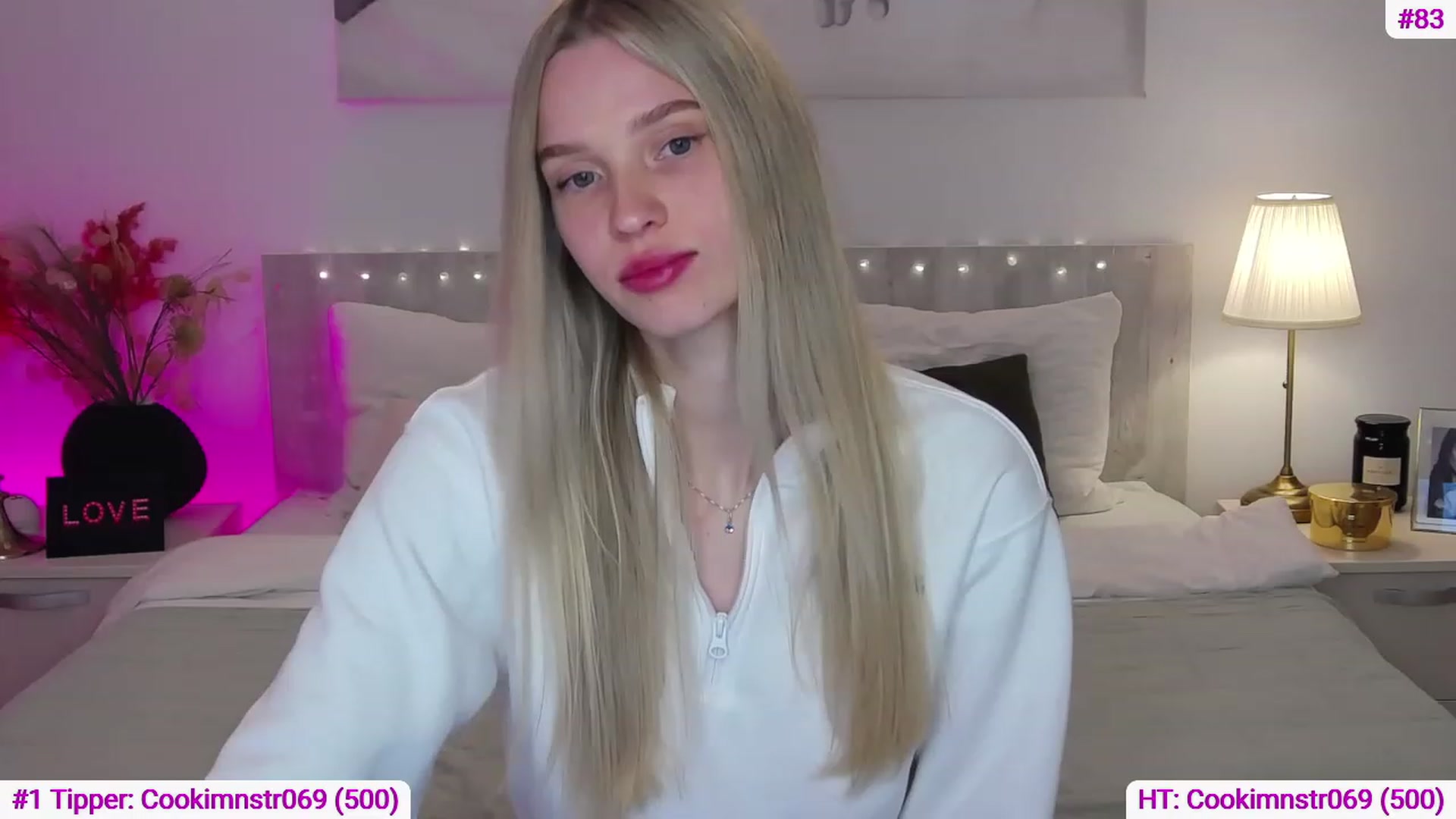 Gallery image thumbnail from Angell_XO's myfreecams stream on, 03/17/2023, 09:00 image 18 of 20