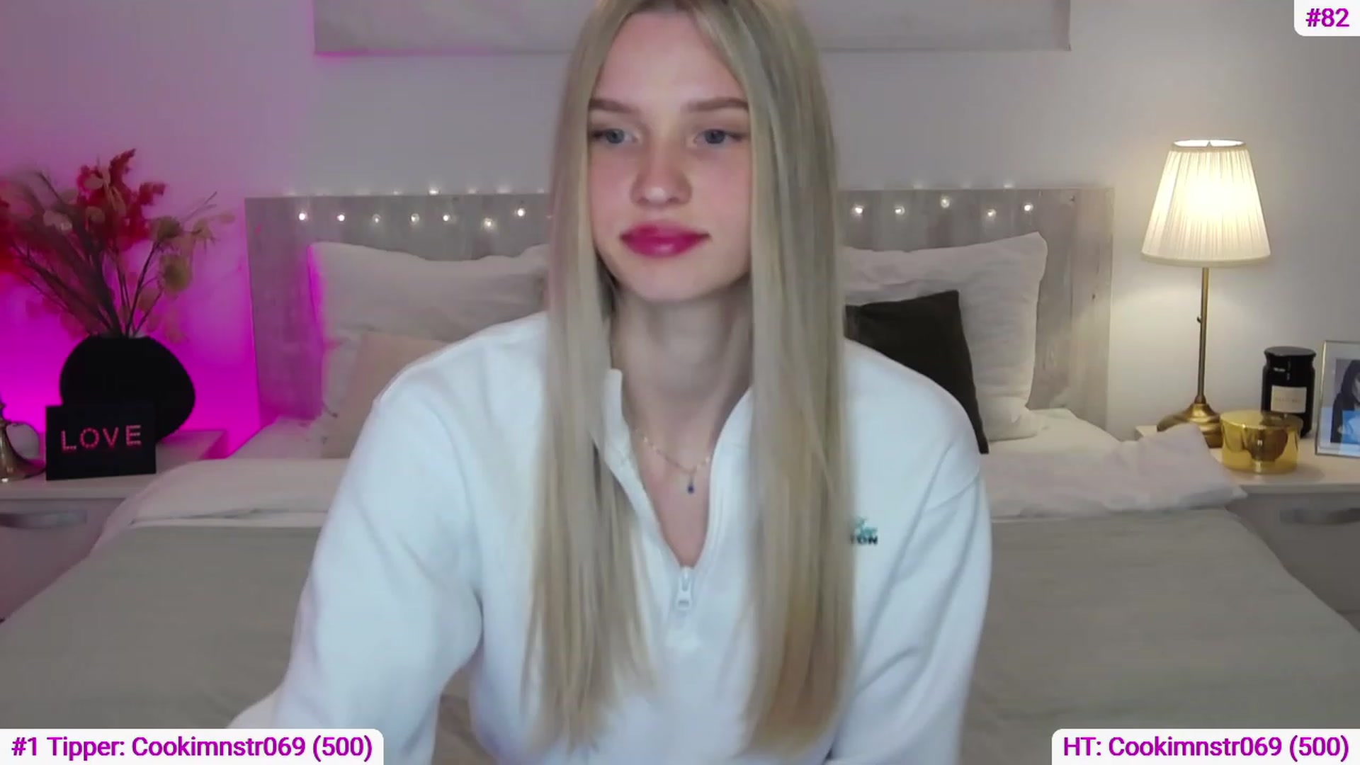 Gallery image thumbnail from Angell_XO's myfreecams stream on, 03/17/2023, 09:00 image 20 of 20