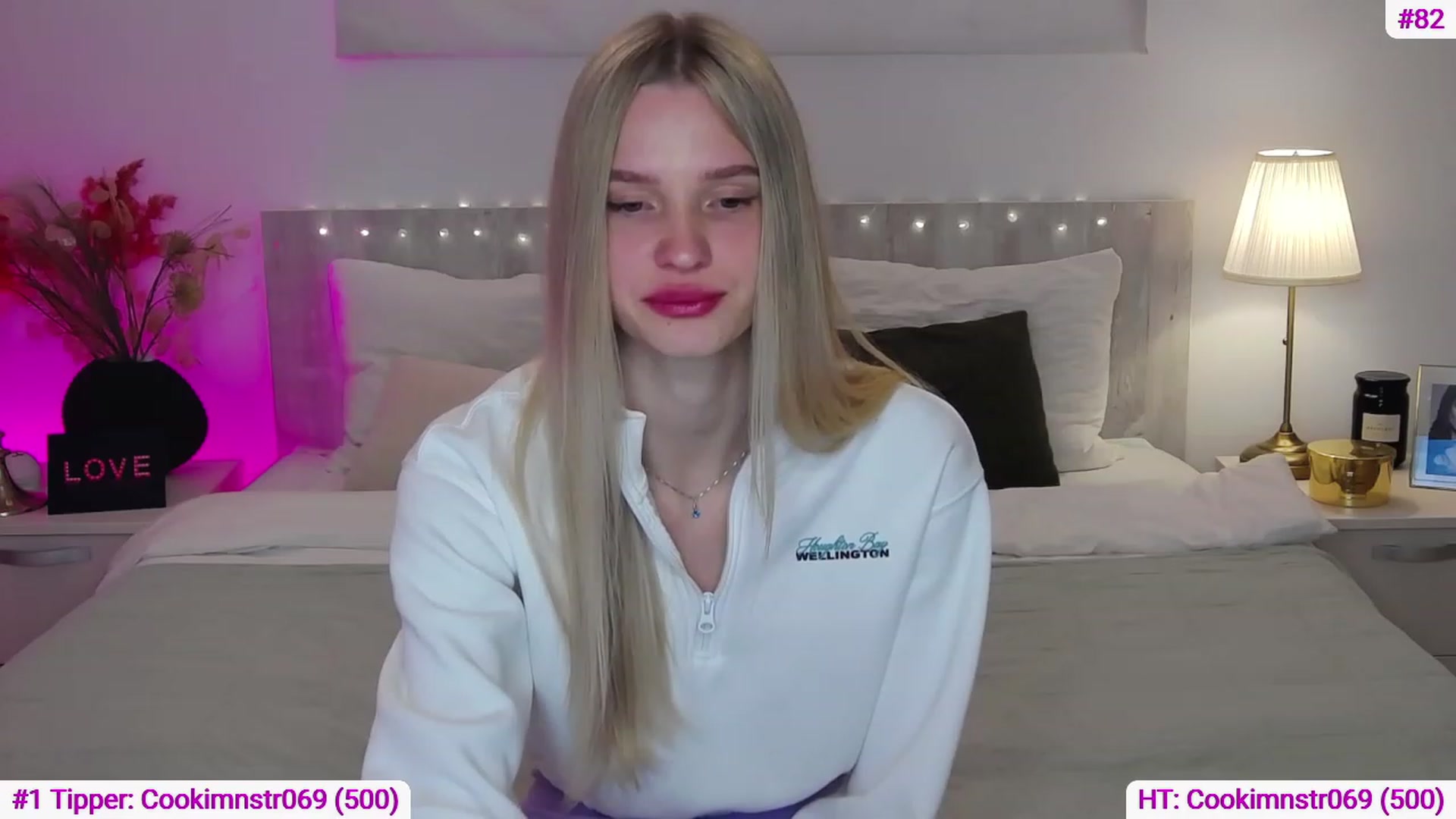 Gallery image thumbnail from Angell_XO's myfreecams stream on, 03/17/2023, 10:18 image 5 of 20