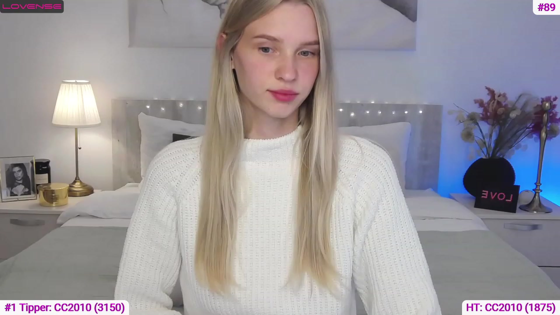 Gallery image thumbnail from Angell_XO's myfreecams stream on, 03/24/2023, 13:01 image 6 of 20