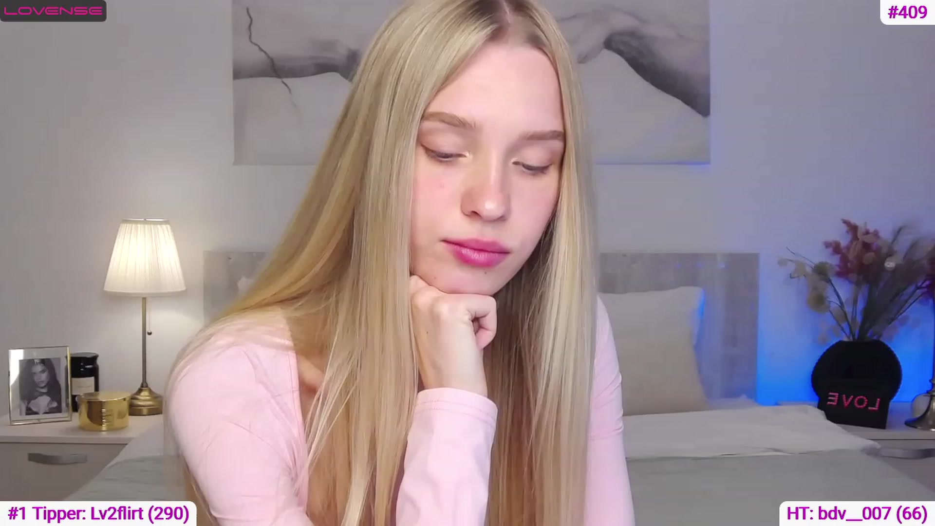 Gallery image thumbnail from Angell_XO's myfreecams stream on, 04/01/2023, 13:16 image 1 of 20