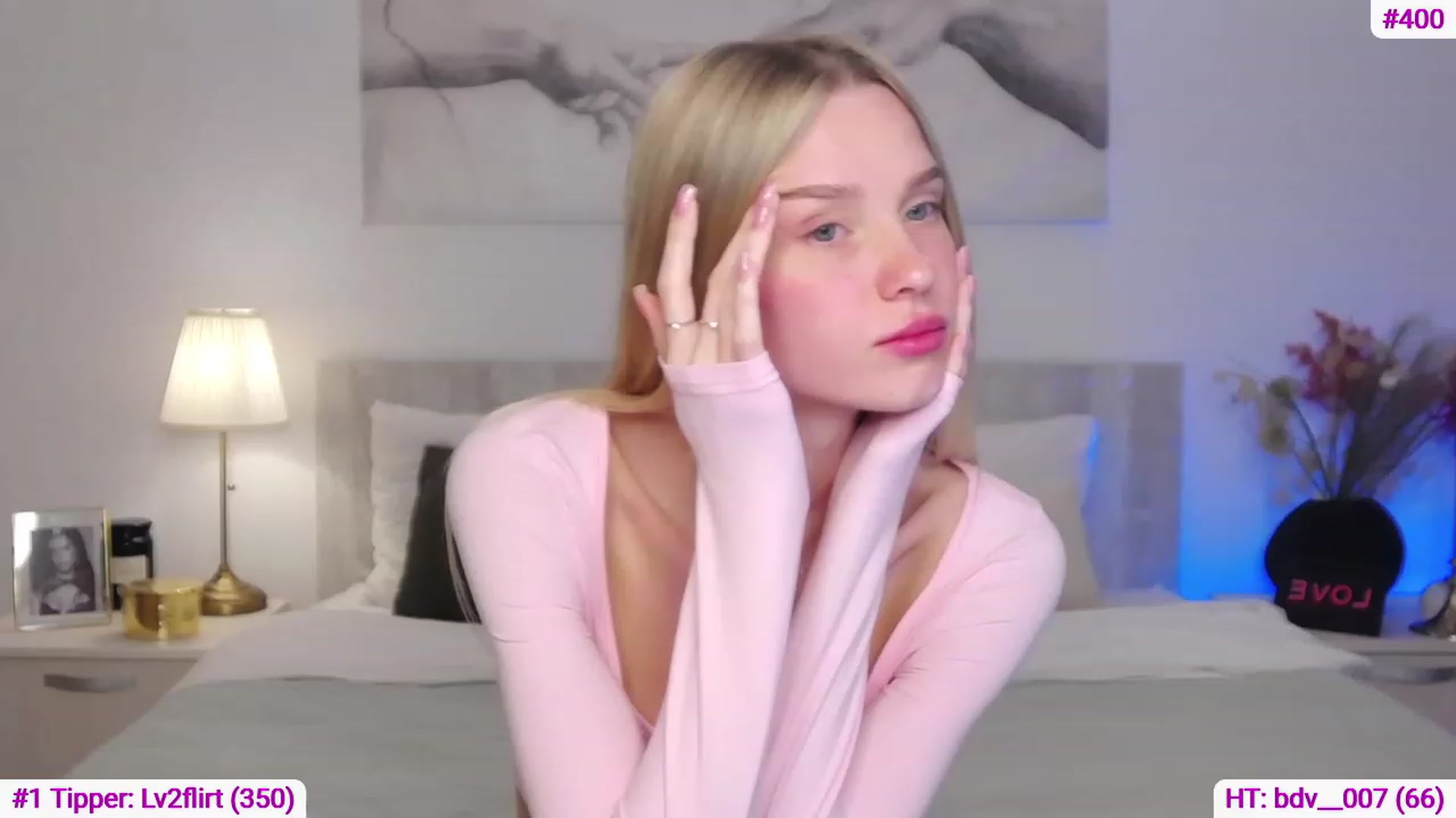 Gallery image thumbnail from Angell_XO's myfreecams stream on, 04/01/2023, 15:01 image 12 of 20