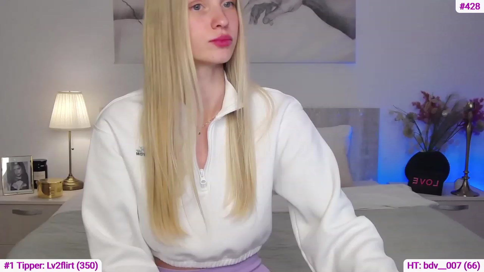 Gallery image thumbnail from Angell_XO's myfreecams stream on, 04/01/2023, 15:48 image 13 of 20