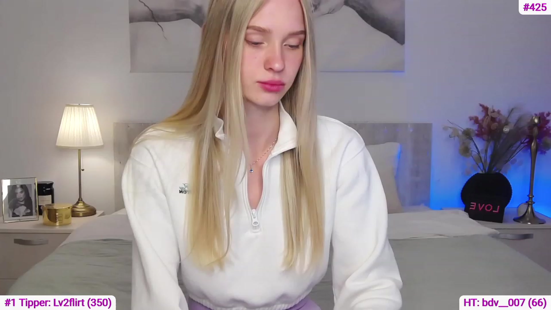 Gallery image thumbnail from Angell_XO's myfreecams stream on, 04/01/2023, 15:48 image 1 of 20
