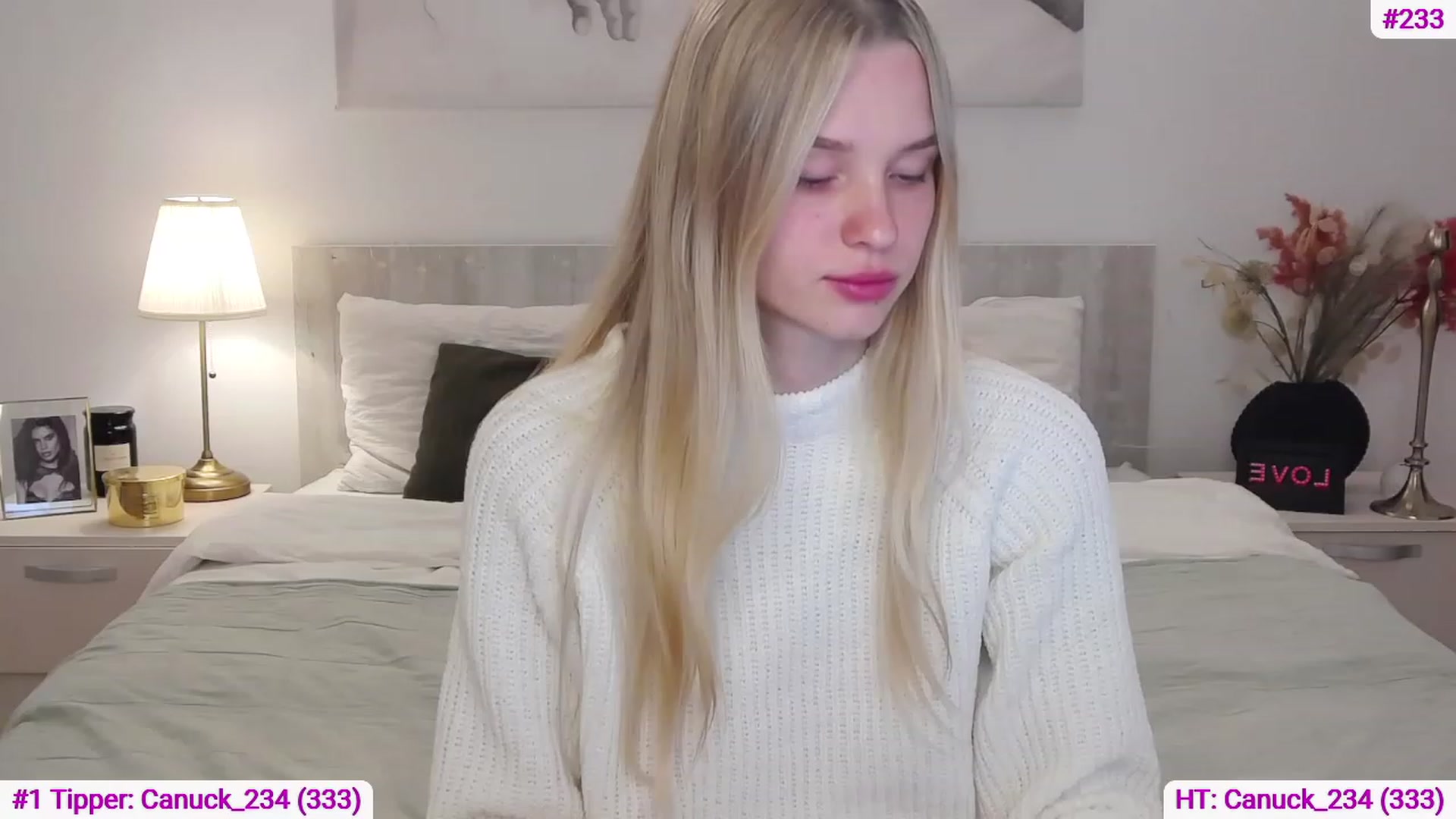 Gallery image thumbnail from Angell_XO's myfreecams stream on, 04/05/2023, 08:34 image 14 of 20