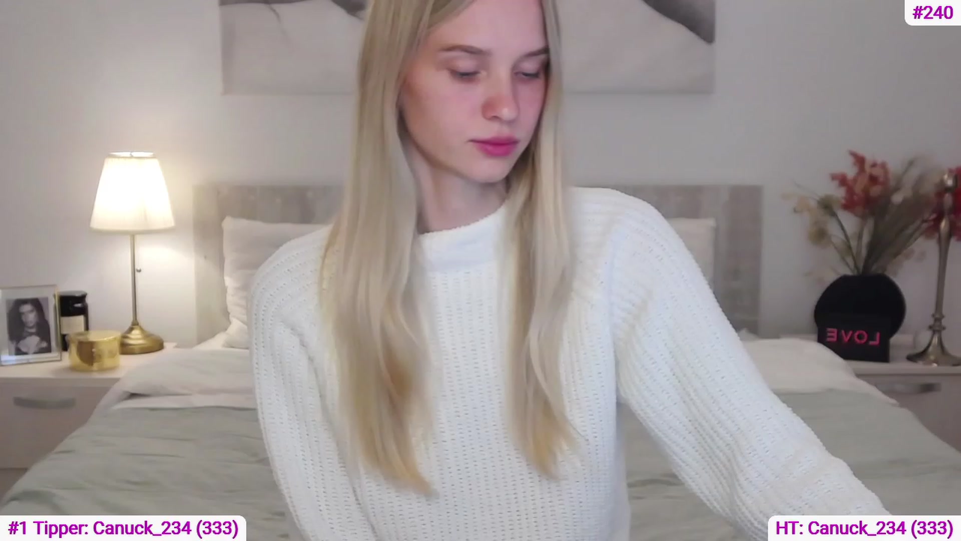 Gallery image thumbnail from Angell_XO's myfreecams stream on, 04/05/2023, 11:23 image 17 of 20