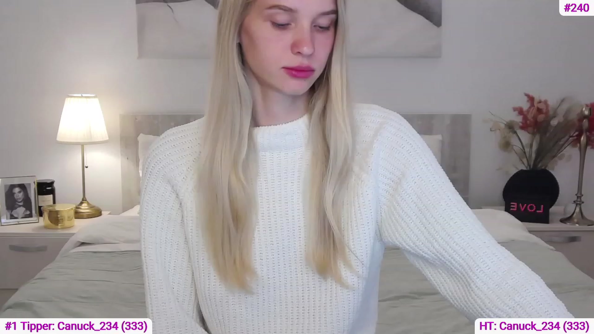 Gallery image thumbnail from Angell_XO's myfreecams stream on, 04/05/2023, 11:23 image 8 of 20