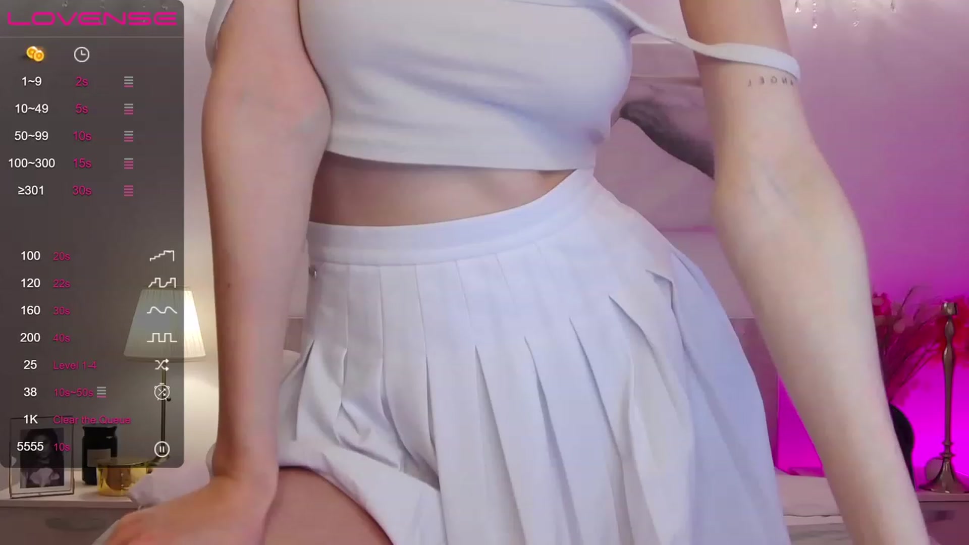 Gallery image thumbnail from Angell_XO's myfreecams stream on, 04/07/2023, 07:12 image 6 of 20