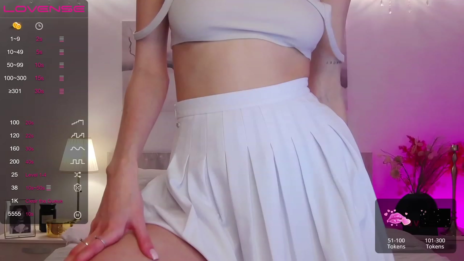 Gallery image thumbnail from Angell_XO's myfreecams stream on, 04/07/2023, 07:12 image 7 of 20