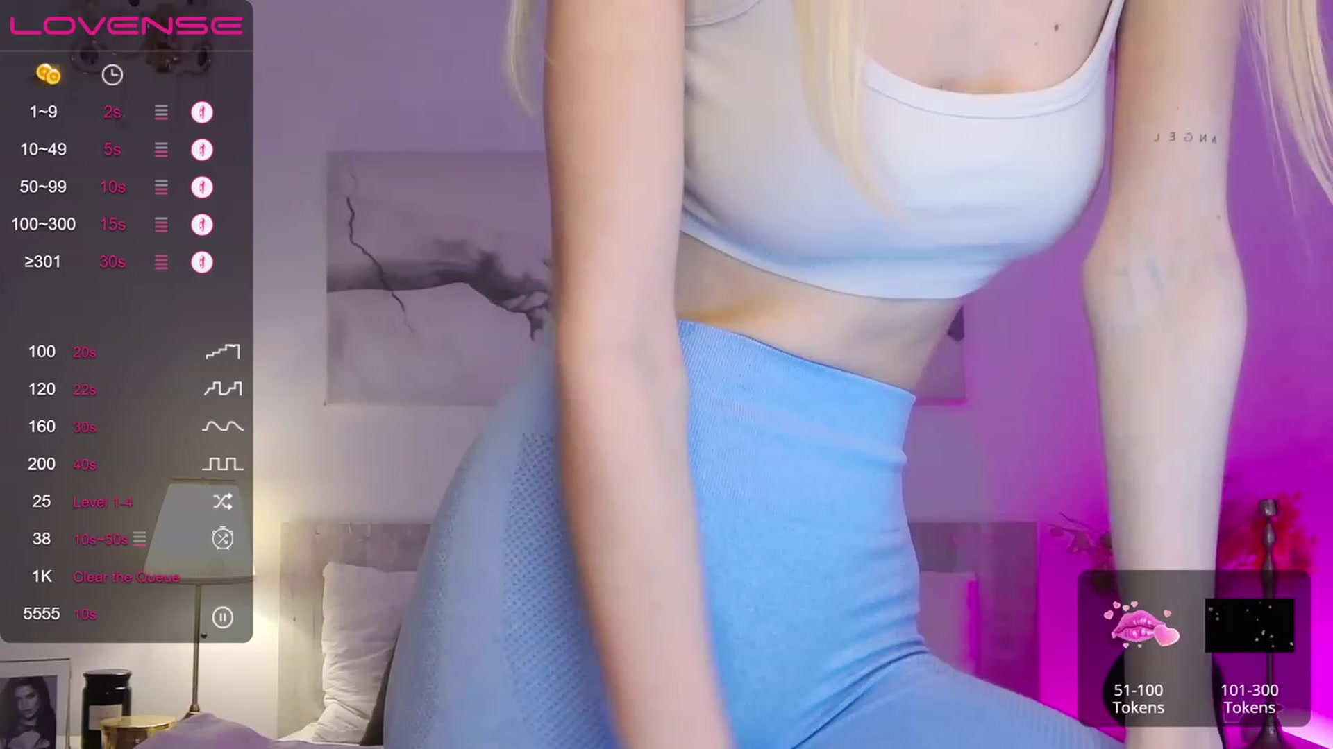 Gallery image thumbnail from Angell_XO's myfreecams stream on, 04/07/2023, 12:04 image 8 of 20