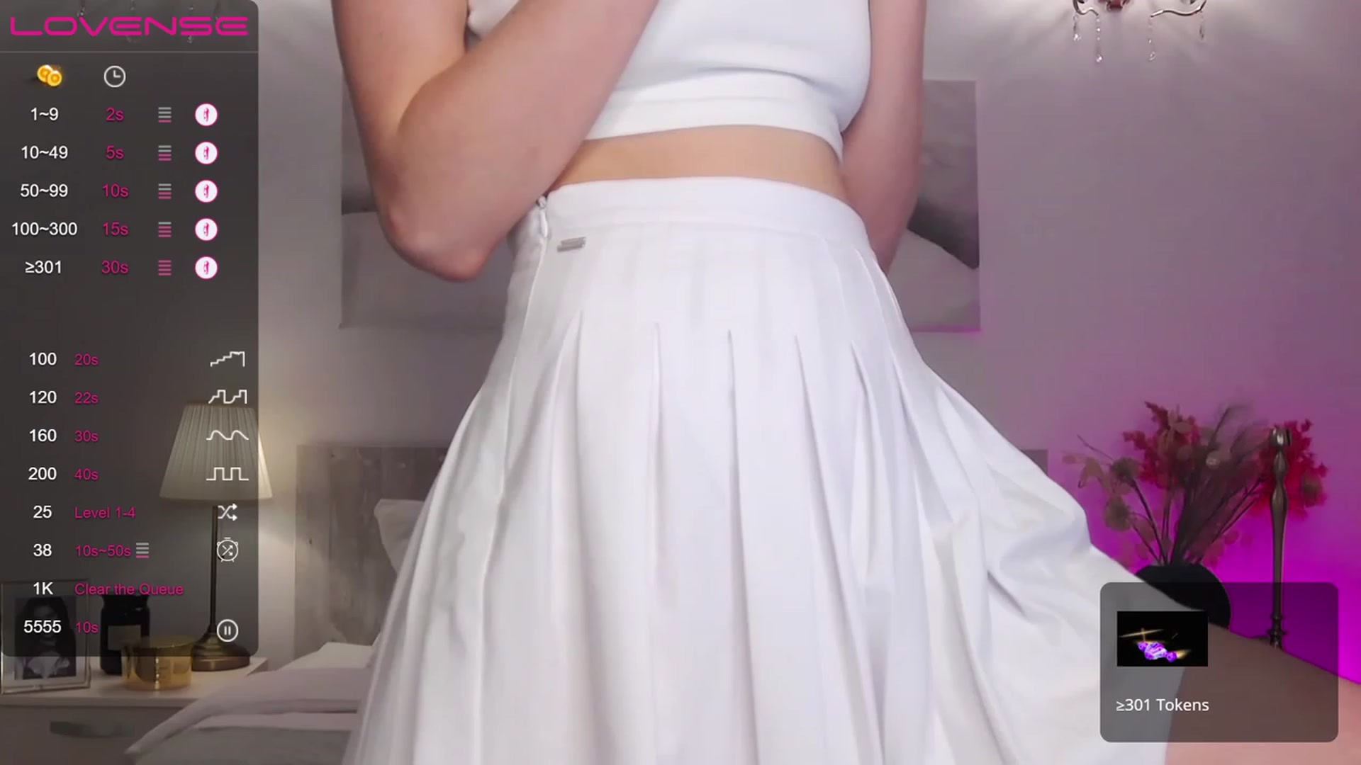 Gallery image thumbnail from Angell_XO's myfreecams stream on, 04/08/2023, 15:01 image 8 of 20