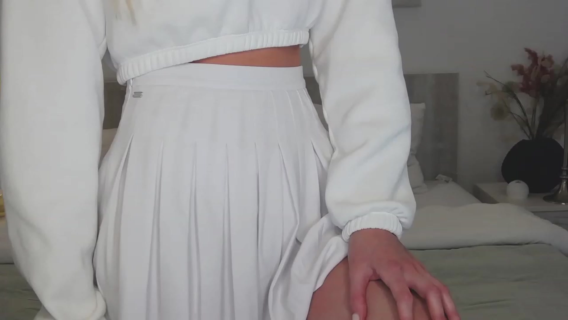Gallery image thumbnail from Angell_XO's myfreecams stream on, 04/26/2023, 11:07 image 7 of 20