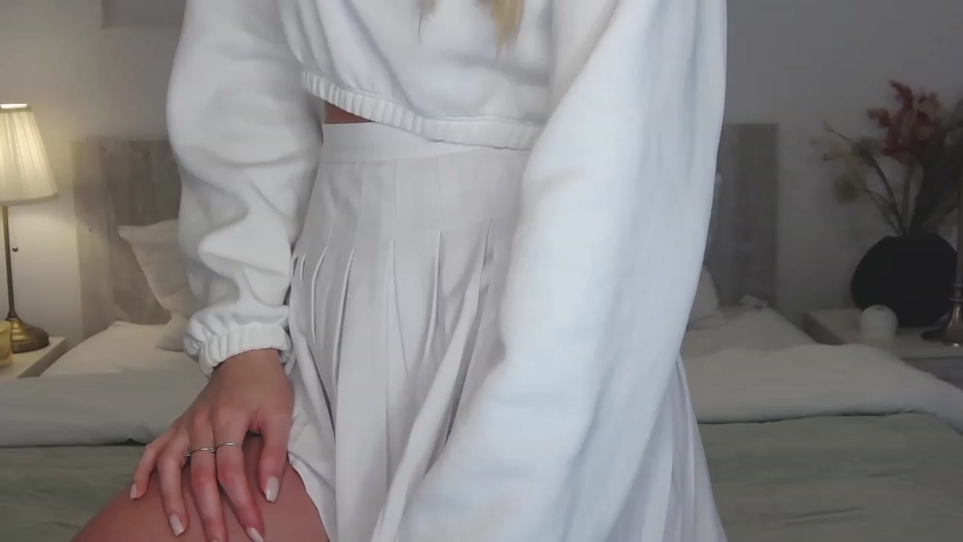 Gallery image thumbnail from Angell_XO's myfreecams stream on, 04/26/2023, 11:07 image 3 of 20