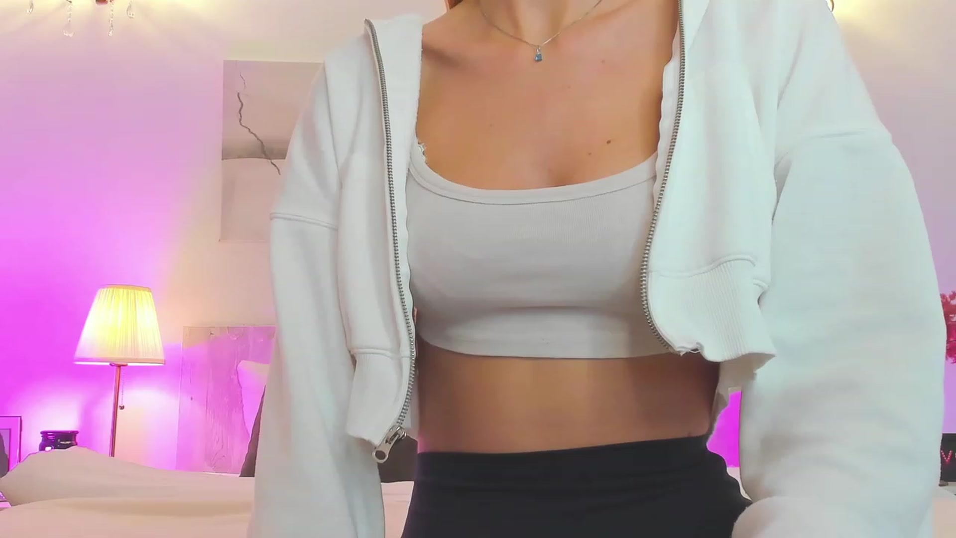 Gallery image thumbnail from Angell_XO's myfreecams stream on, 05/05/2023, 11:59 image 11 of 20