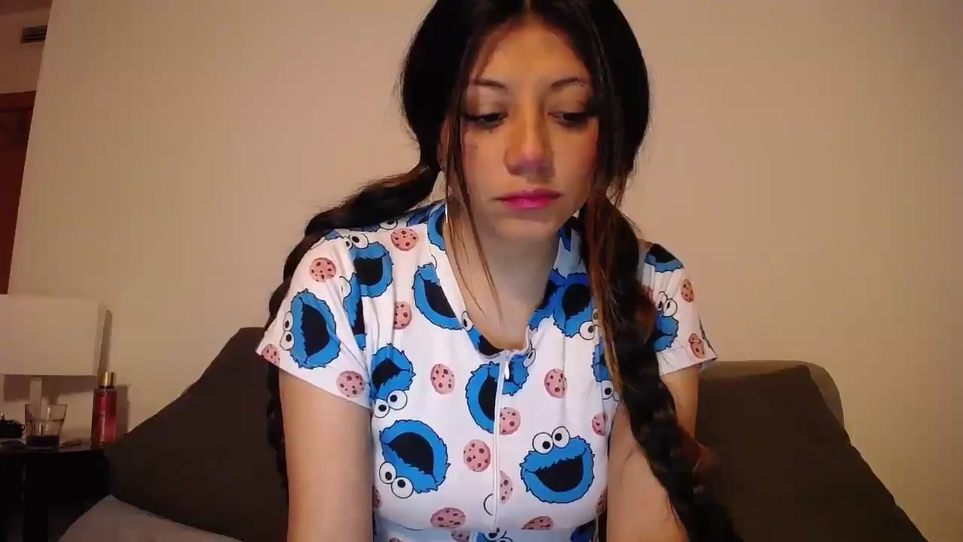 Gallery image thumbnail from Angellyloove's myfreecams stream on, 02/03/2025, 12:50 image 9 of 20