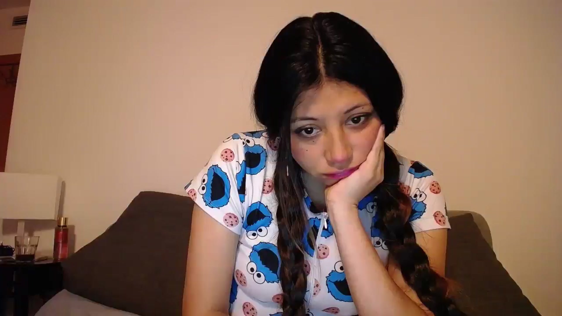 Gallery image thumbnail from Angellyloove's myfreecams stream on, 02/03/2025, 12:50 image 11 of 20
