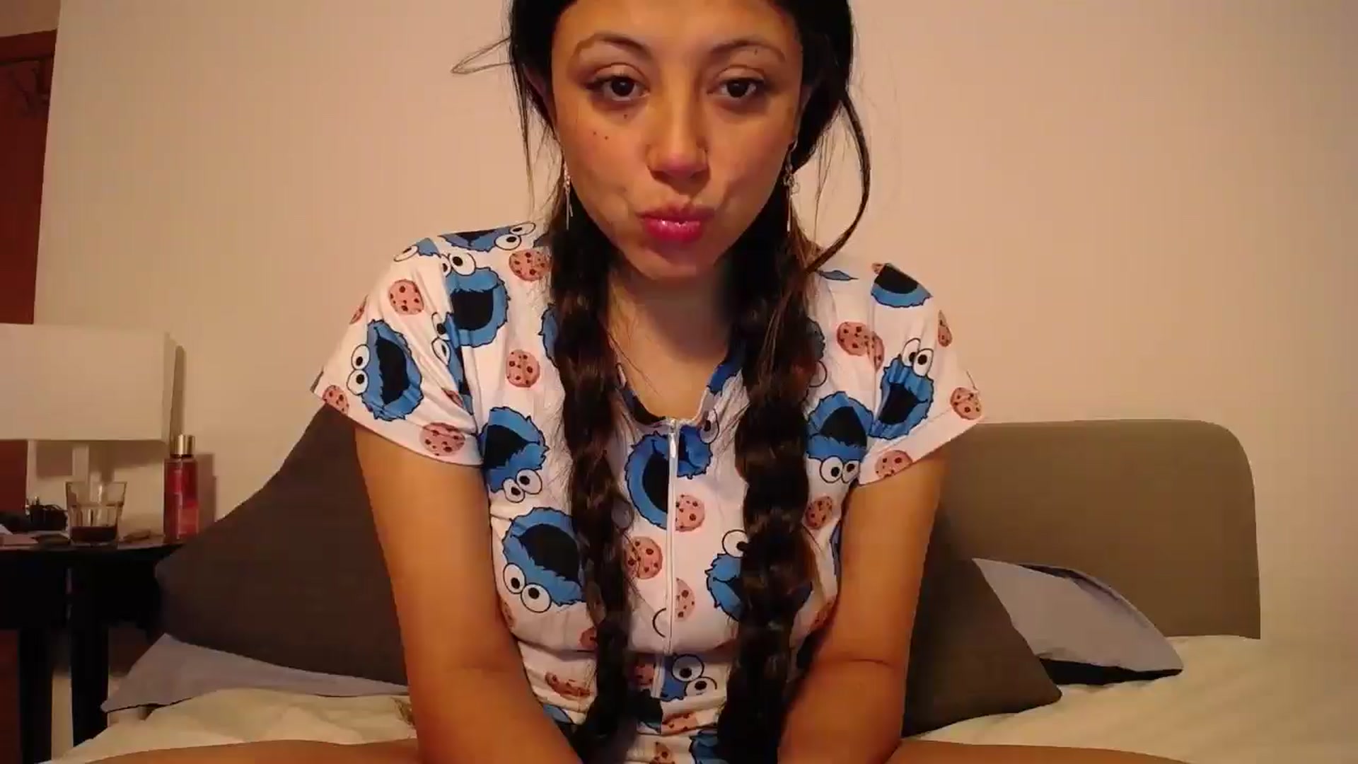 Gallery image thumbnail from Angellyloove's myfreecams stream on, 02/03/2025, 13:25 image 14 of 20