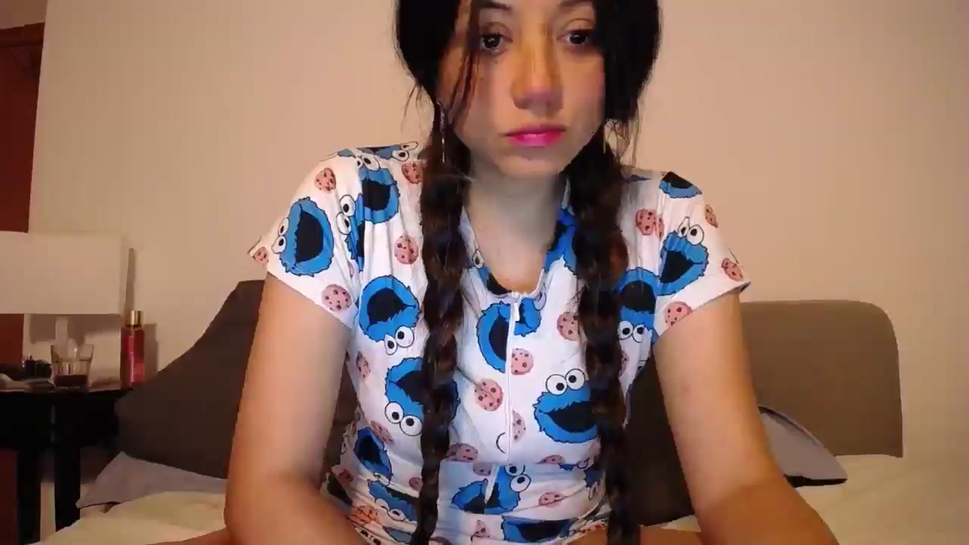 Gallery image thumbnail from Angellyloove's myfreecams stream on, 02/03/2025, 13:25 image 2 of 20