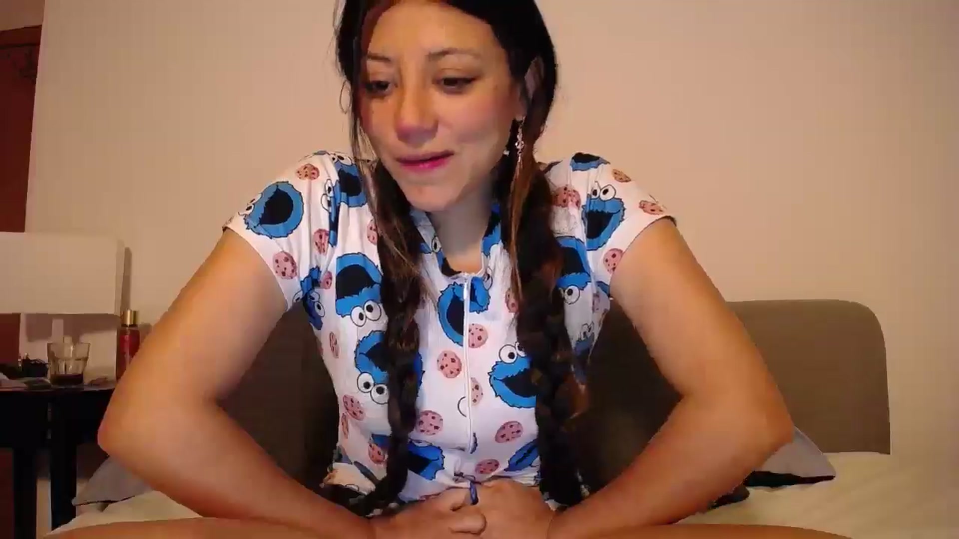 Gallery image thumbnail from Angellyloove's myfreecams stream on, 02/03/2025, 13:25 image 12 of 20