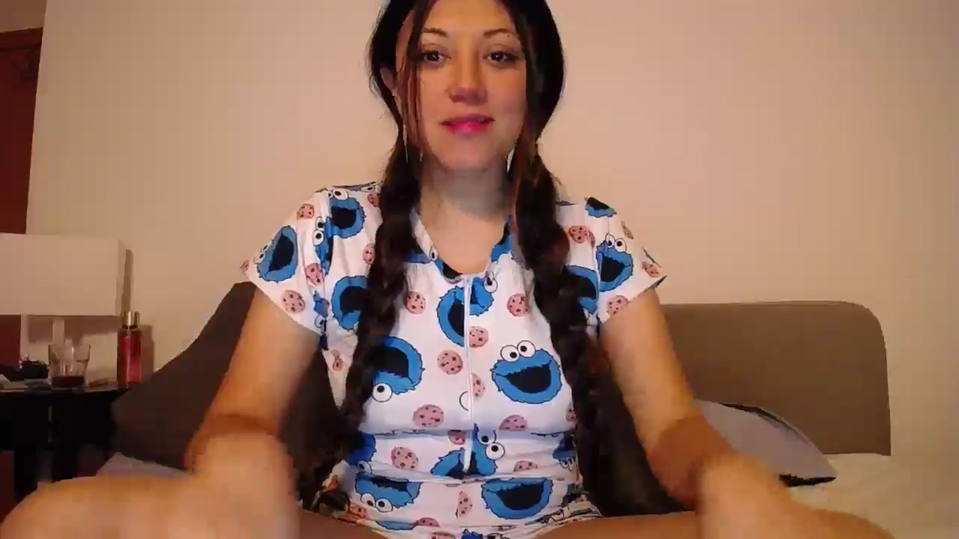 Gallery image thumbnail from Angellyloove's myfreecams stream on, 02/03/2025, 13:25 image 9 of 20