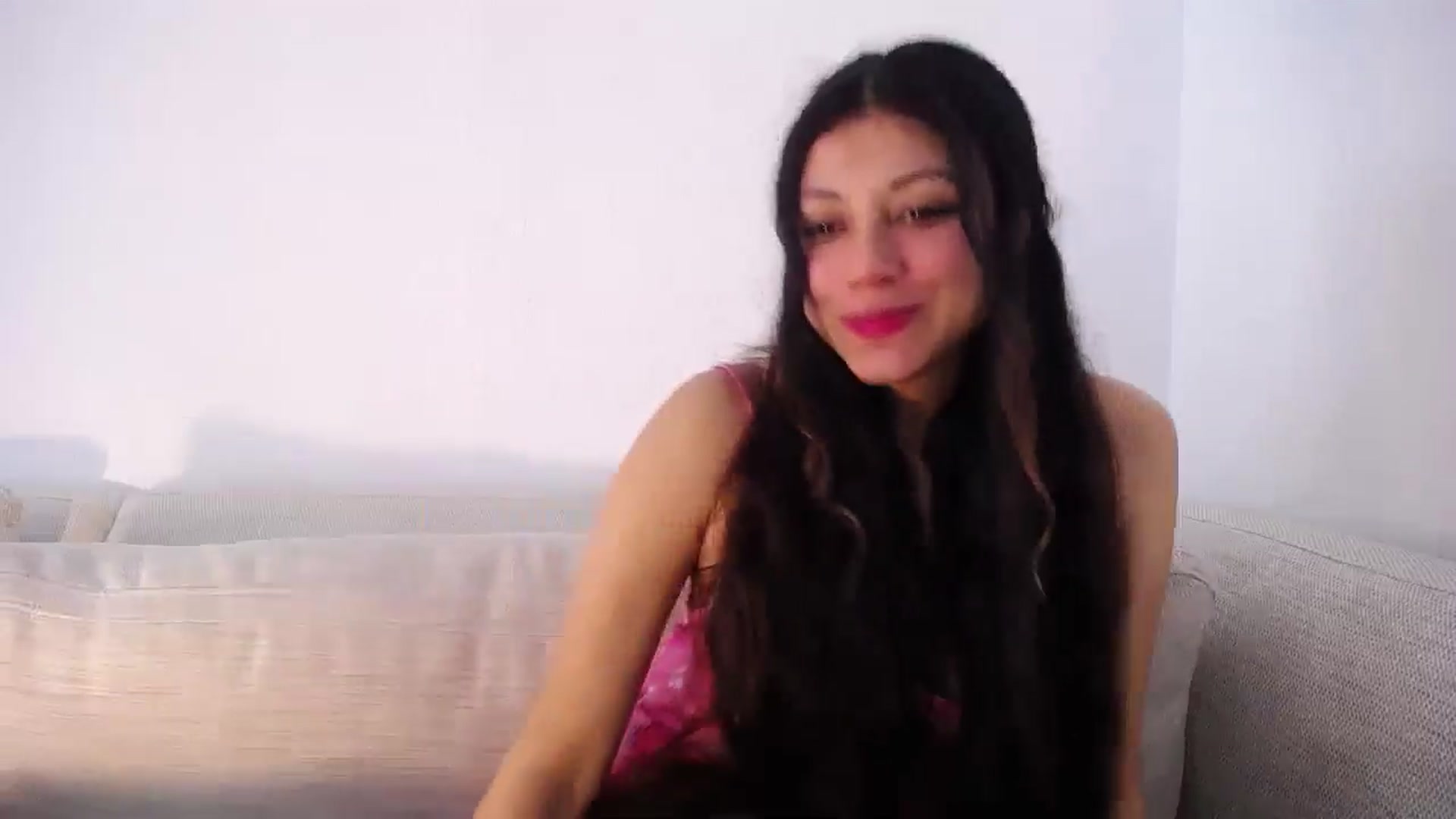Gallery image thumbnail from Angellyloove's myfreecams stream on, 06/04/2025, 13:14 image 2 of 20