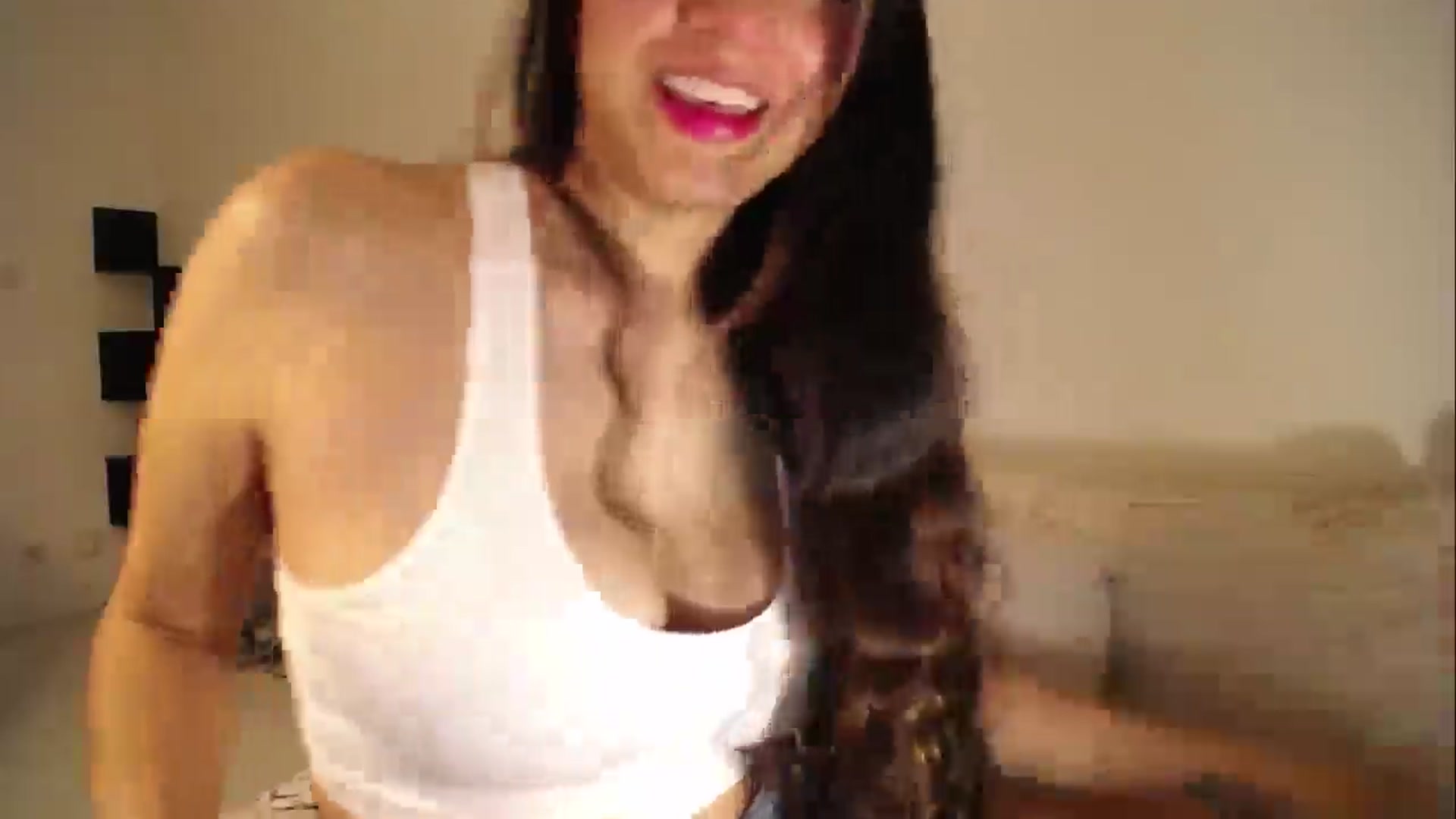 Gallery image thumbnail from Angellyloove's myfreecams stream on, 06/23/2025, 09:47 image 7 of 20
