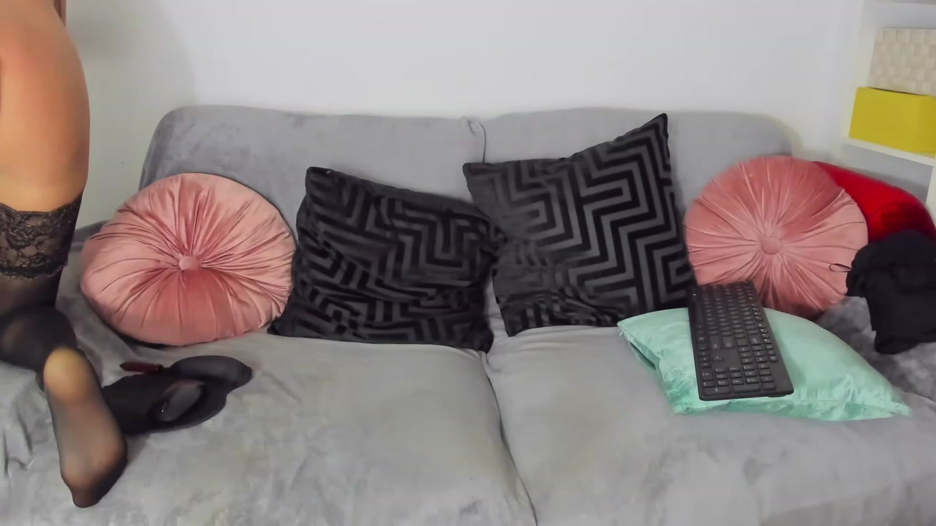 Gallery image thumbnail from Angellyque's myfreecams stream on, 02/25/2023, 12:38 image 3 of 20