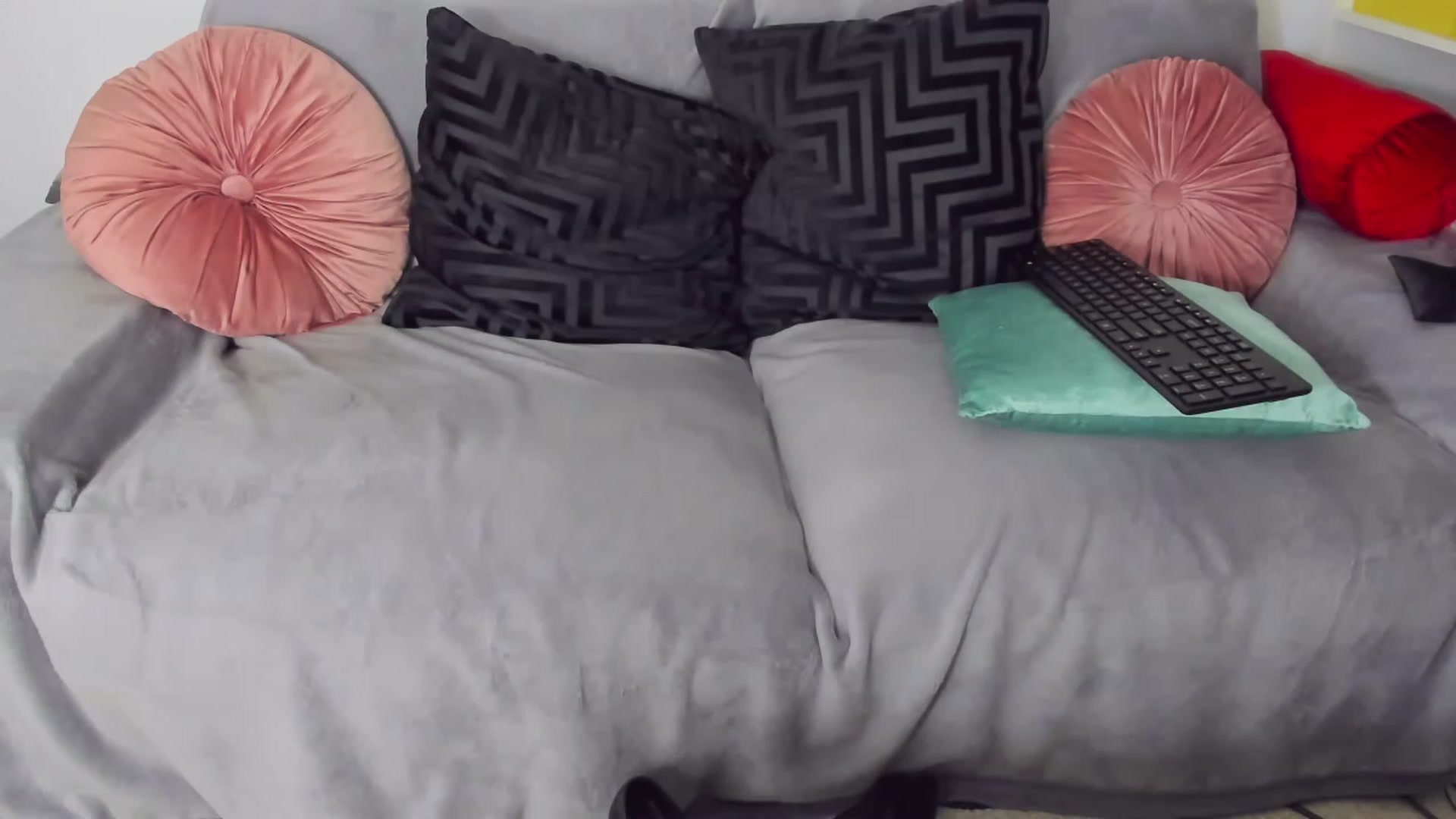 Gallery image thumbnail from Angellyque's myfreecams stream on, 02/28/2023, 11:47 image 19 of 20