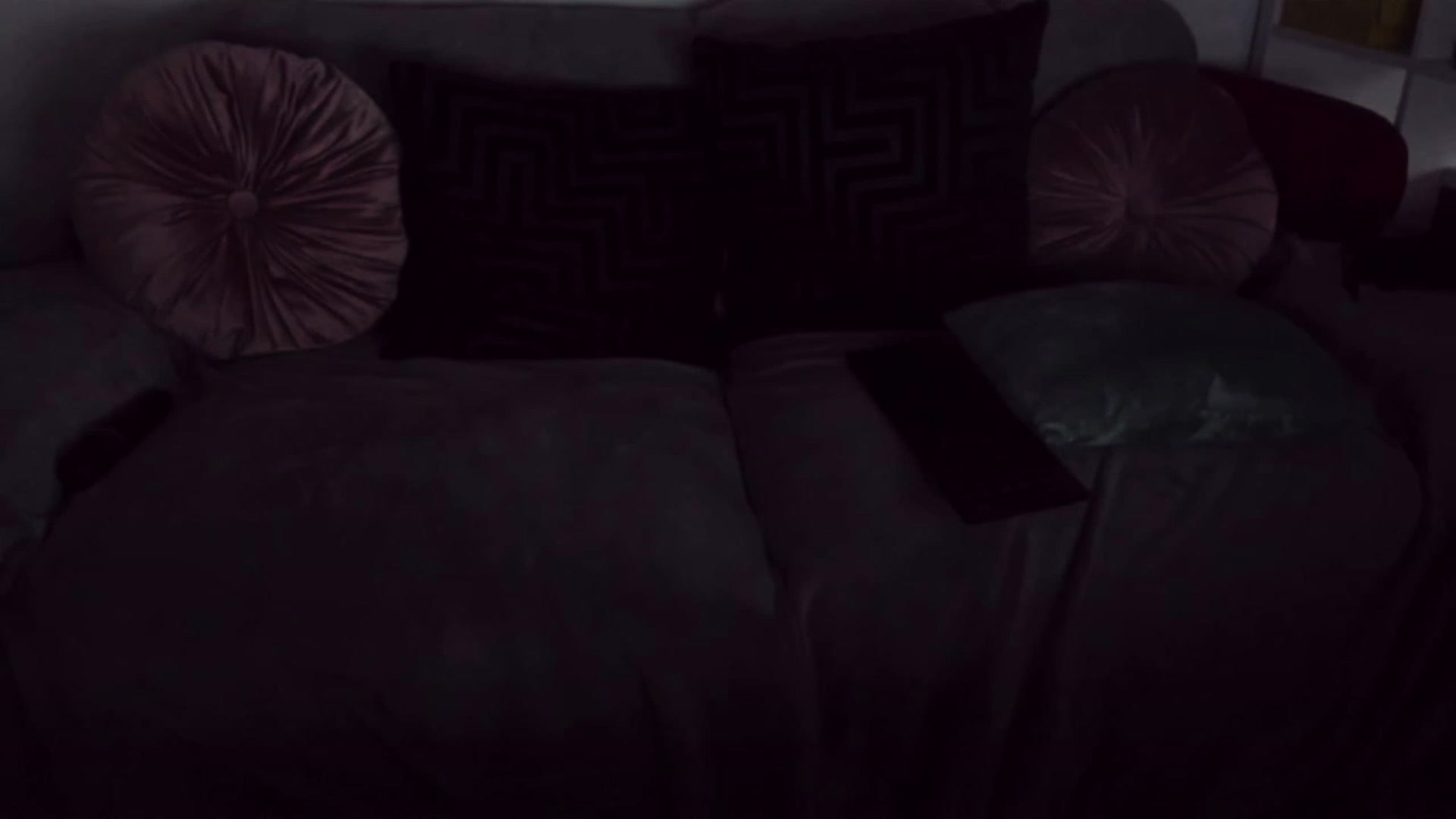 Gallery image thumbnail from Angellyque's myfreecams stream on, 04/25/2023, 13:48 image 7 of 20