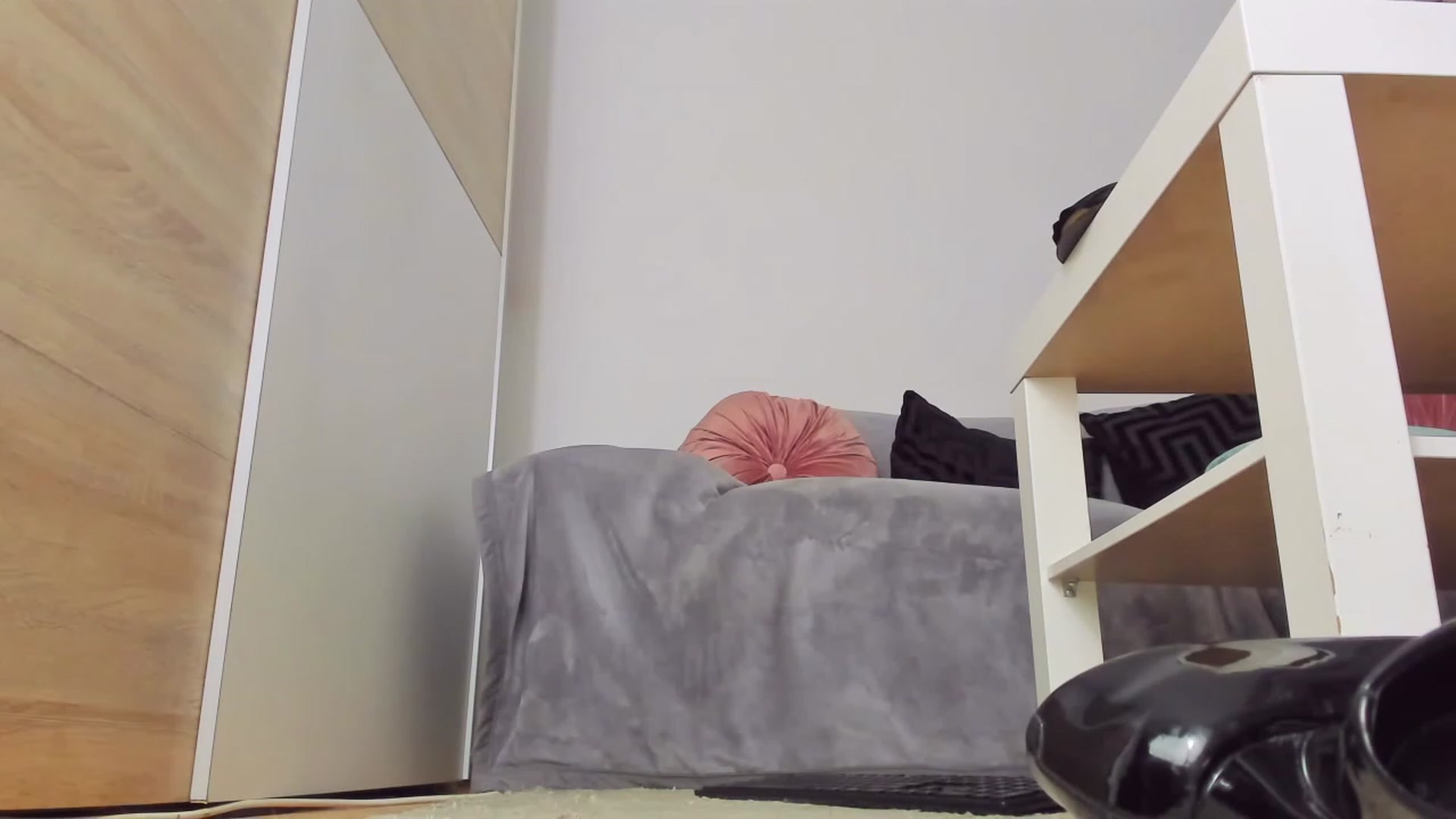 Gallery image thumbnail from Angellyque's myfreecams stream on, 04/26/2023, 10:32 image 10 of 20