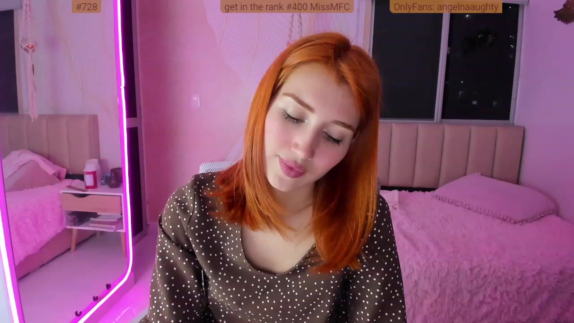 Gallery image thumbnail from Angelnaaughty's myfreecams stream on, 04/14/2023, 23:30 image 16 of 20