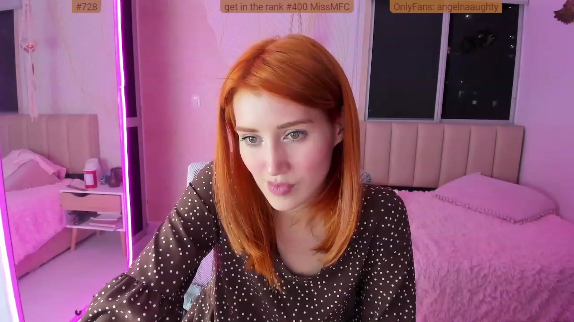 Gallery image thumbnail from Angelnaaughty's myfreecams stream on, 04/14/2023, 23:30 image 17 of 20