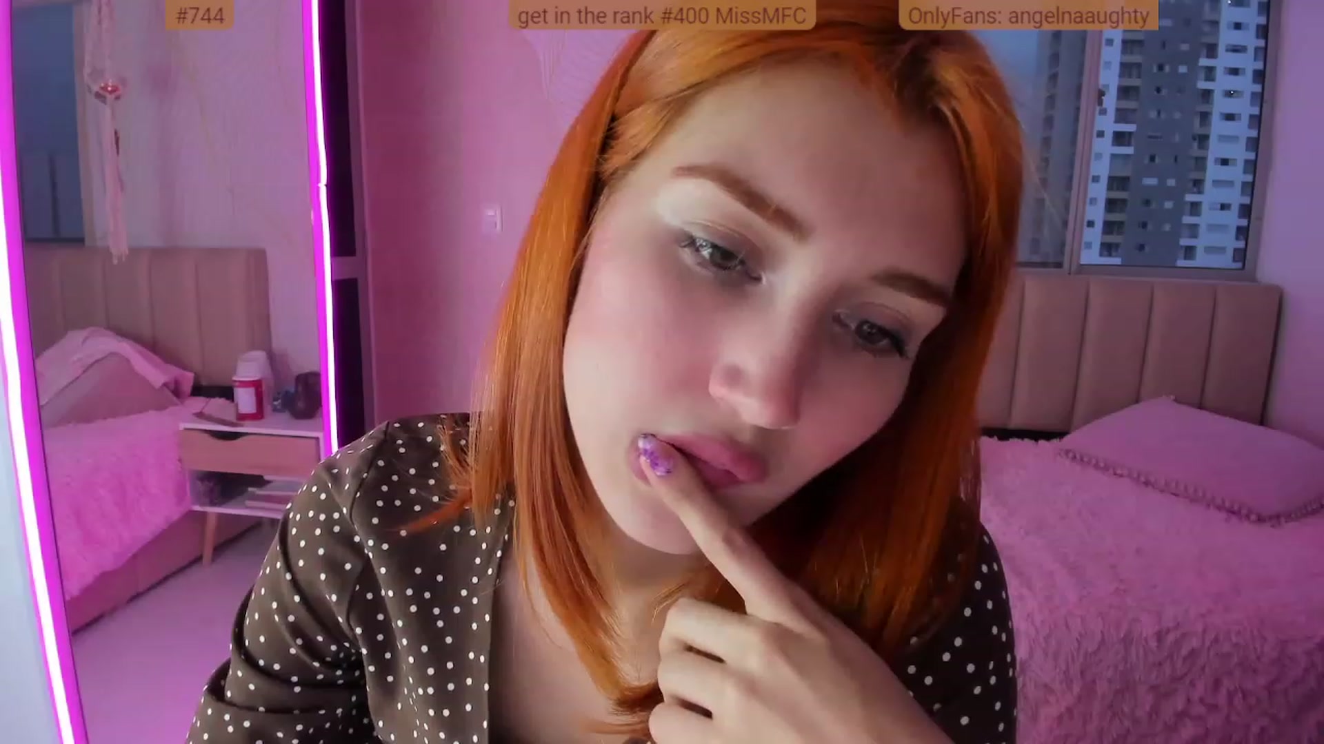 Gallery image thumbnail from Angelnaaughty's myfreecams stream on, 04/14/2023, 23:30 image 8 of 20