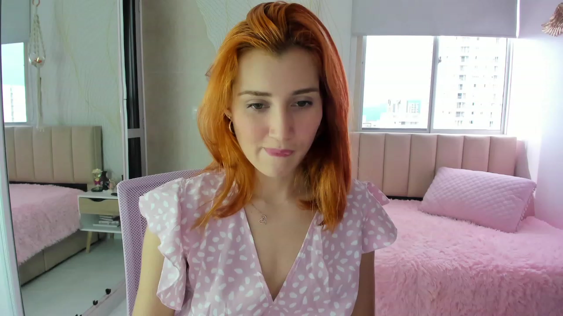 Gallery image thumbnail from Angelnaaughty's myfreecams stream on, 04/27/2023, 20:31 image 15 of 20
