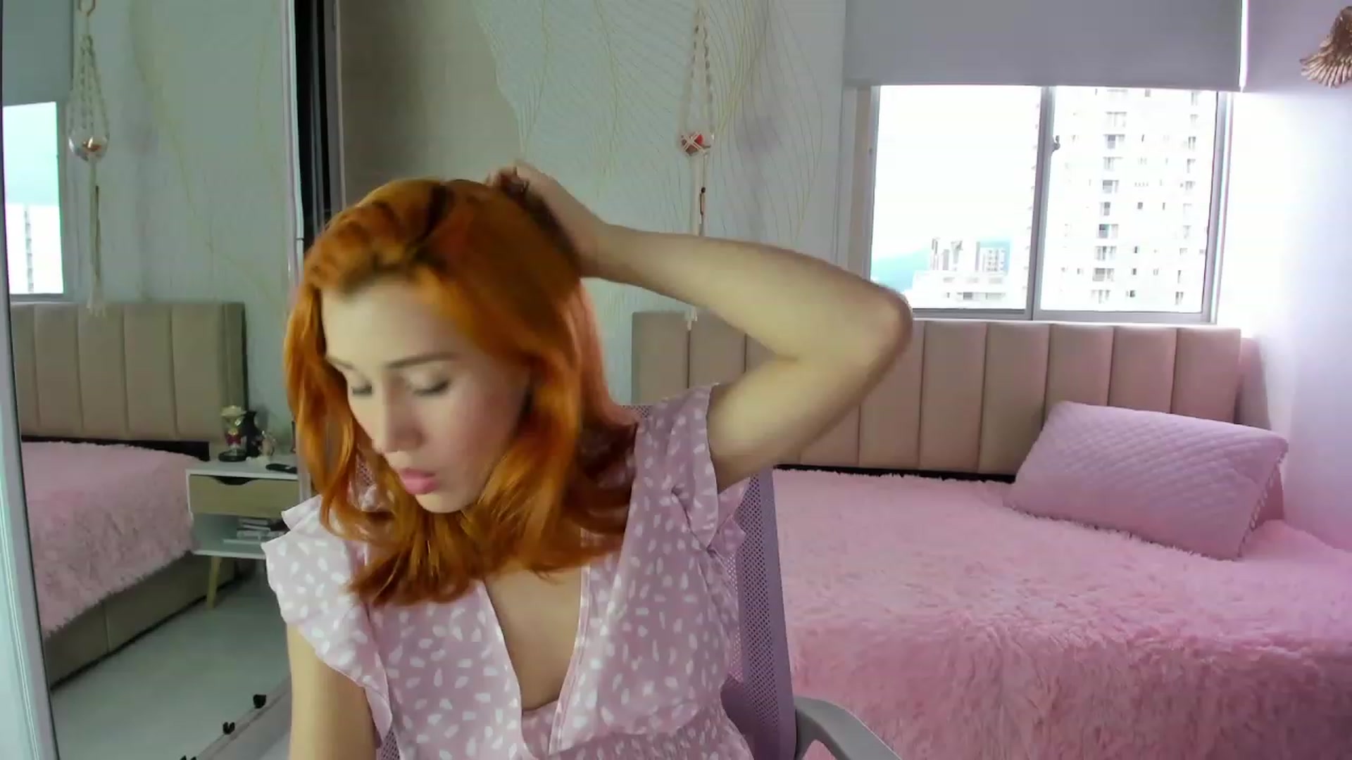 Gallery image thumbnail from Angelnaaughty's myfreecams stream on, 04/27/2023, 20:31 image 3 of 20