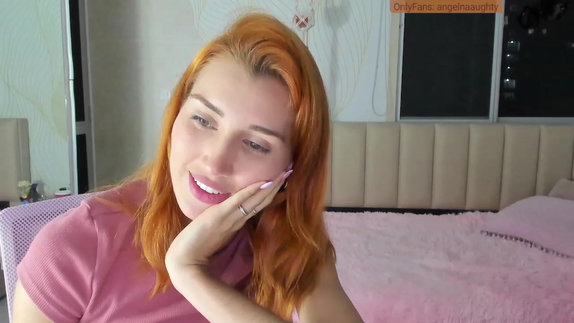 Gallery image thumbnail from Angelnaaughty's myfreecams stream on, 05/06/2023, 23:54 image 17 of 20