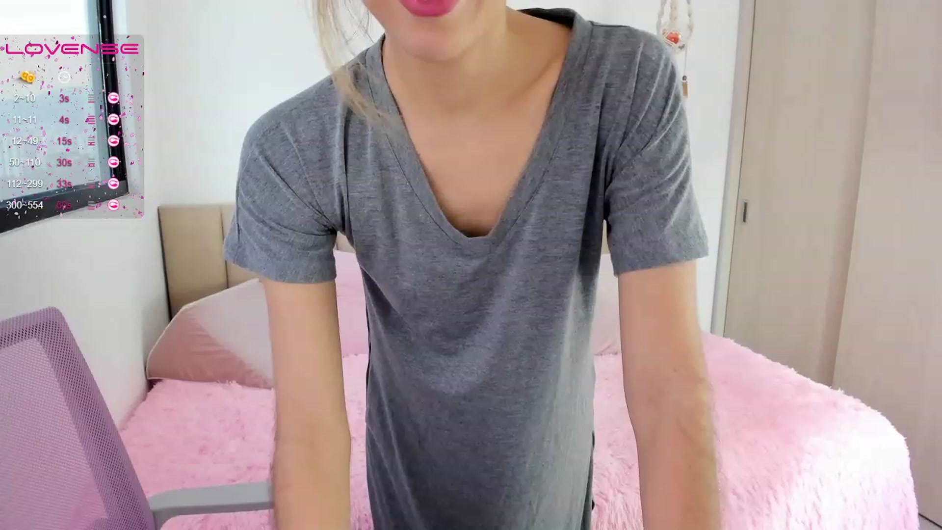 Gallery image thumbnail from Angelnaaughty's myfreecams stream on, 06/28/2023, 22:30 image 4 of 20