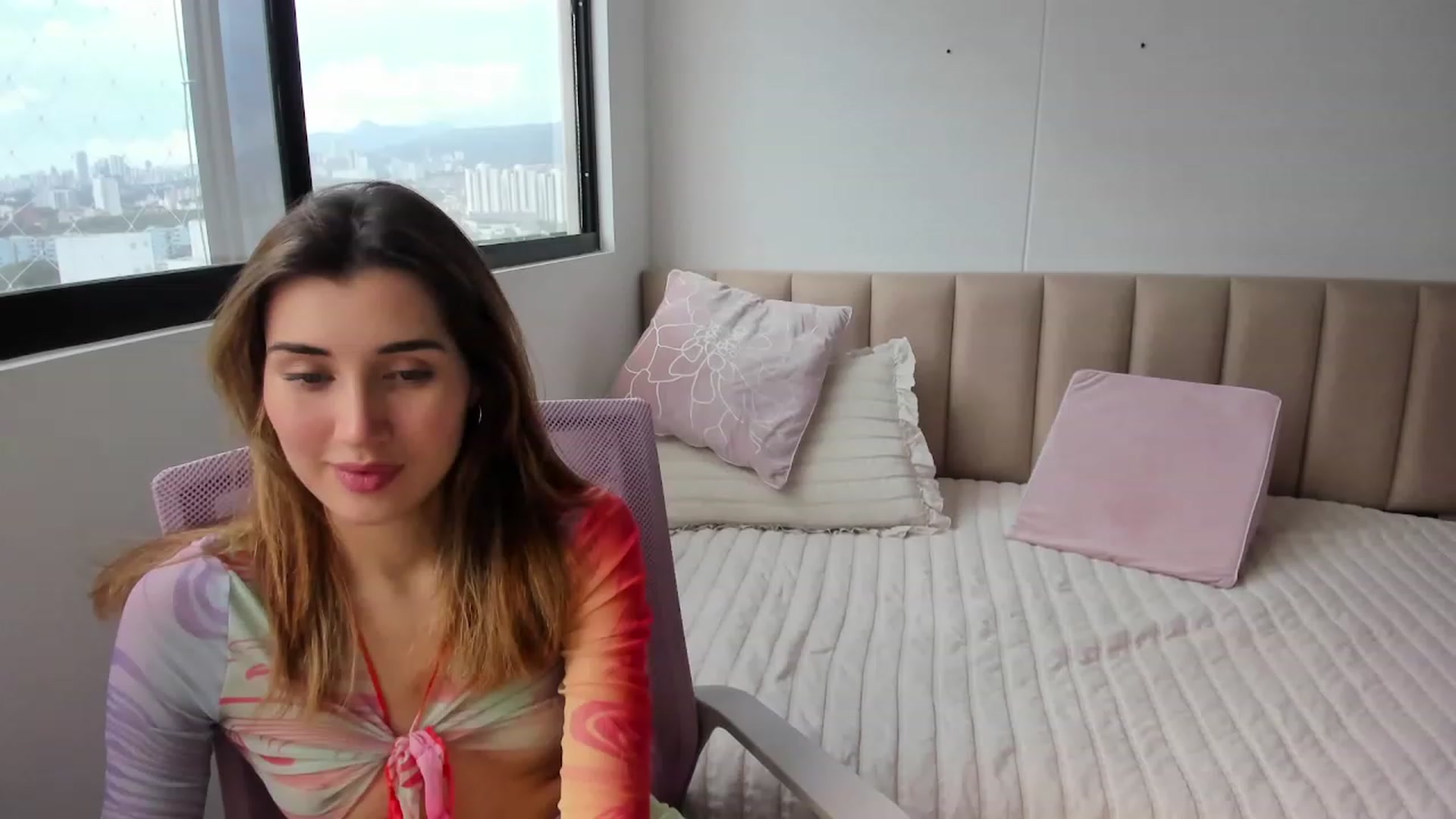 Gallery image thumbnail from Angelnaaughty's myfreecams stream on, 07/26/2023, 20:41 image 2 of 20