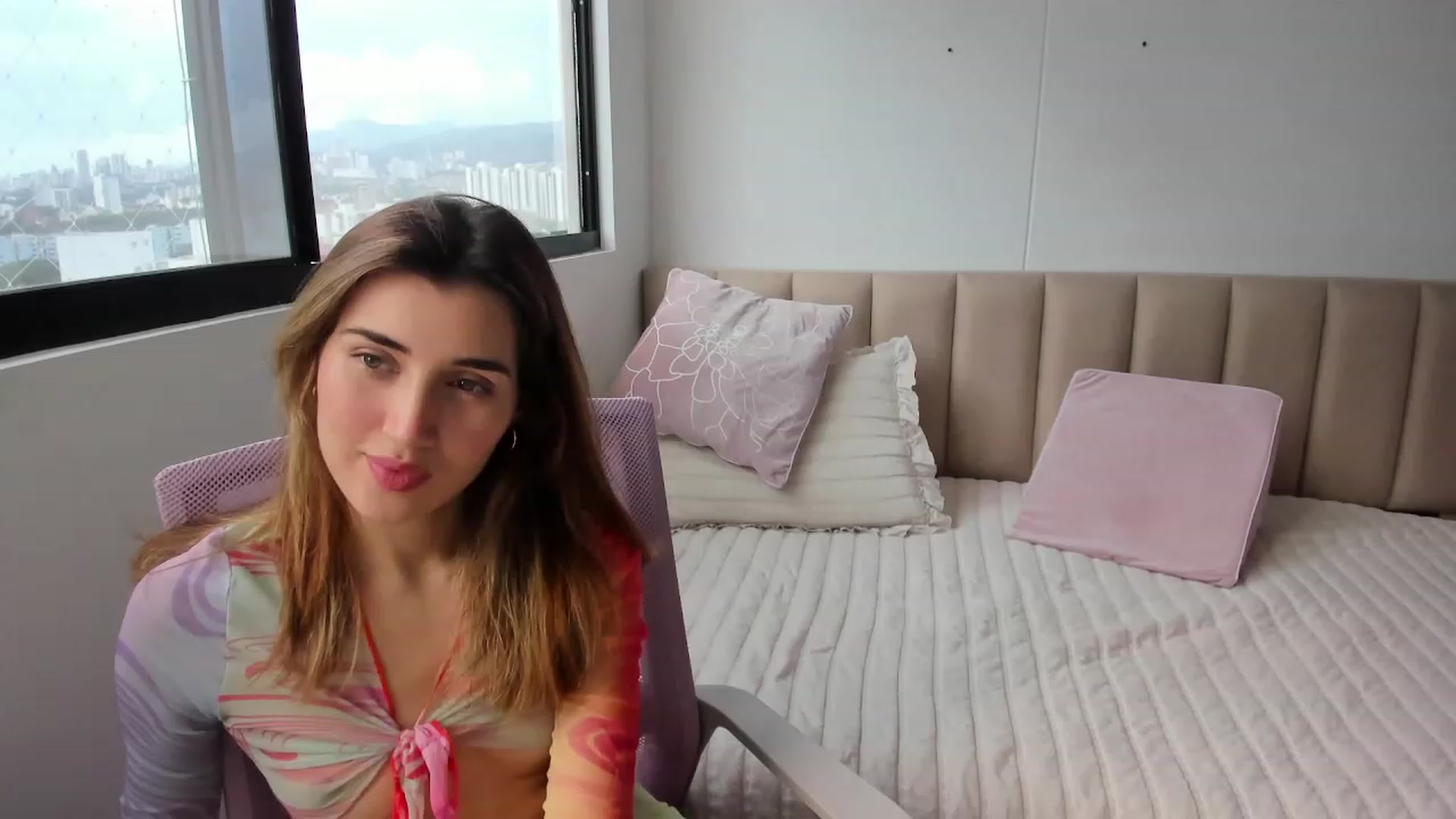Gallery image thumbnail from Angelnaaughty's myfreecams stream on, 07/26/2023, 20:41 image 5 of 20