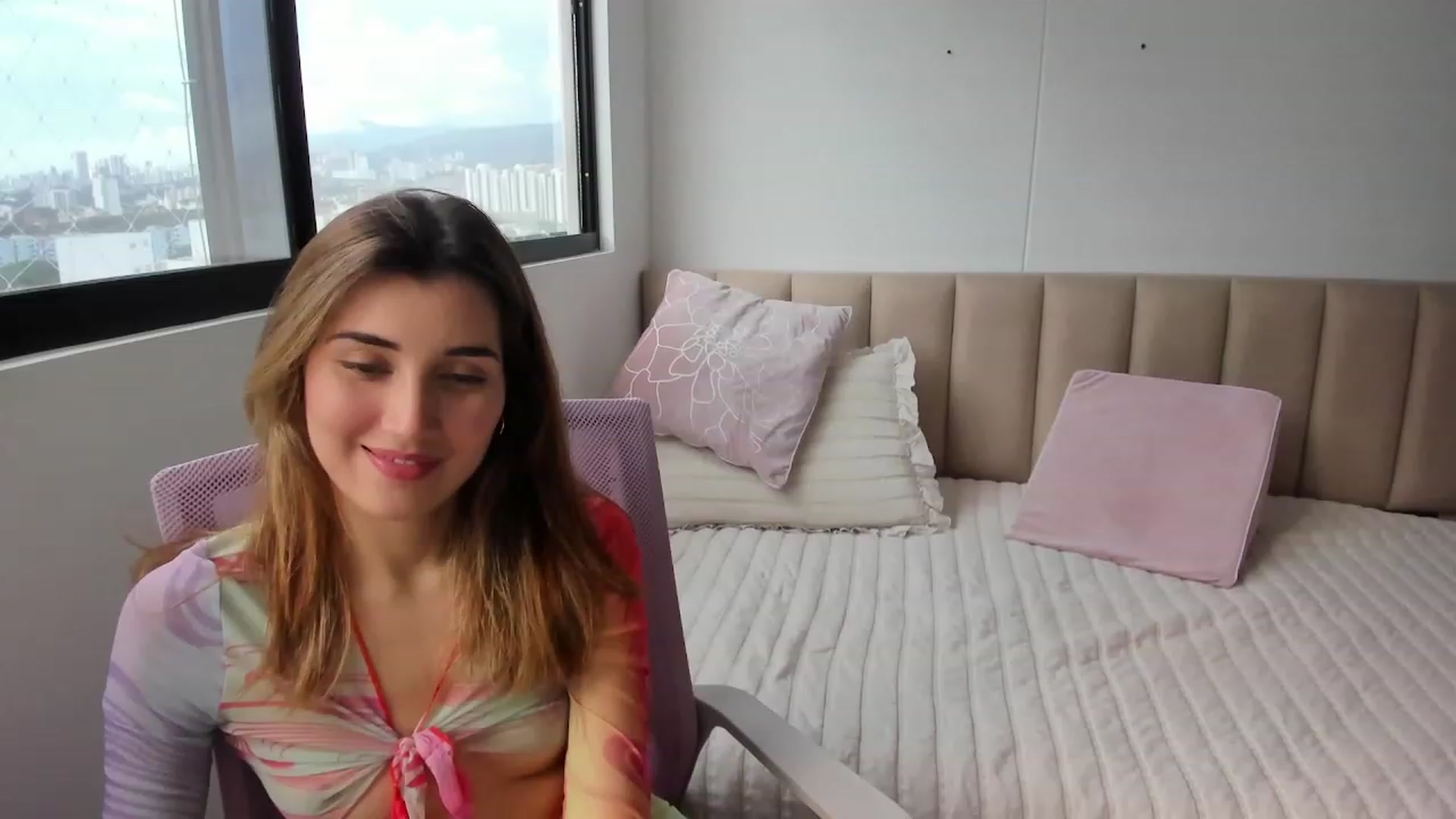 Gallery image thumbnail from Angelnaaughty's myfreecams stream on, 07/26/2023, 20:41 image 10 of 20