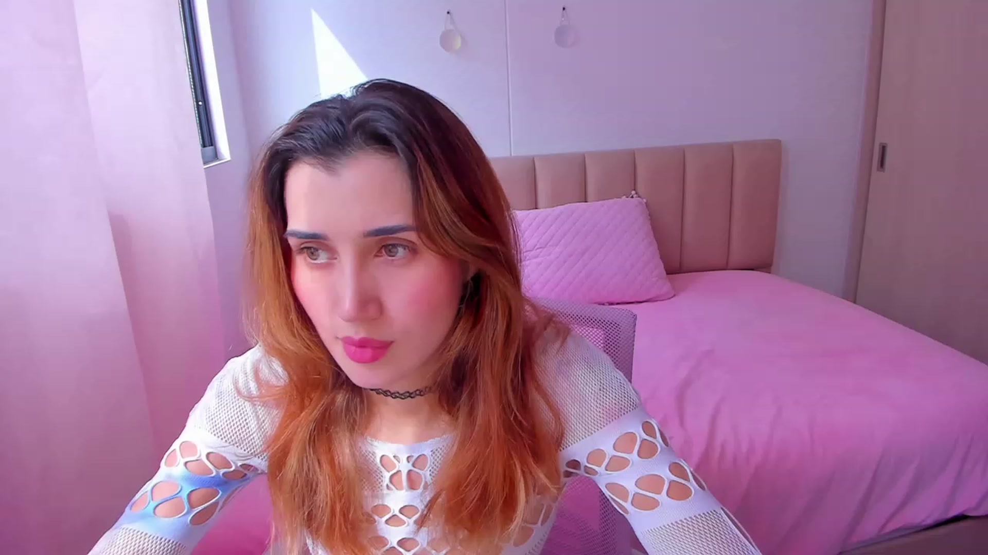 Gallery image thumbnail from Angelnaaughty's myfreecams stream on, 09/25/2023, 21:01 image 3 of 20