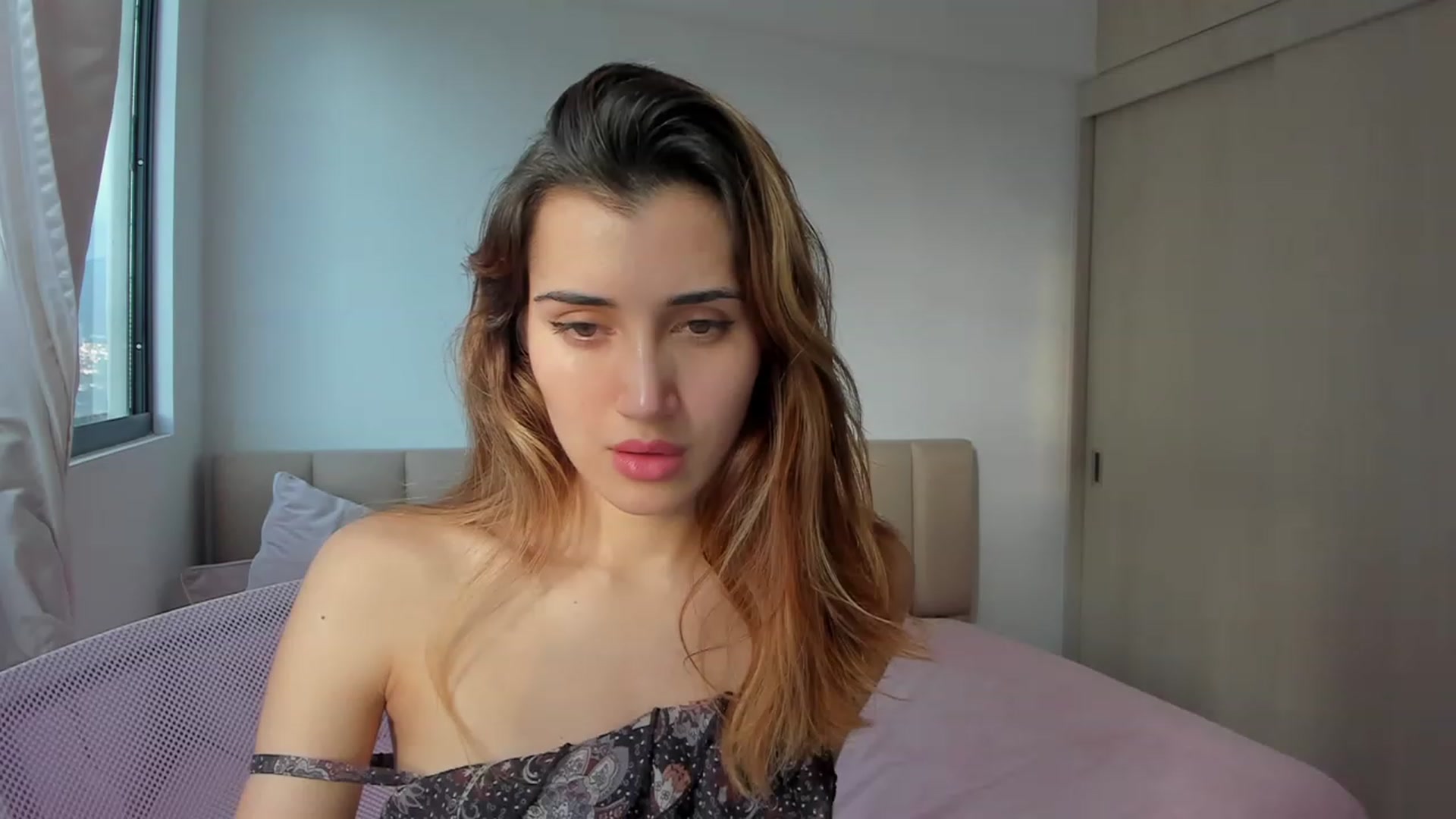 Gallery image thumbnail from Angelnaaughty's myfreecams stream on, 09/26/2023, 22:37 image 12 of 20