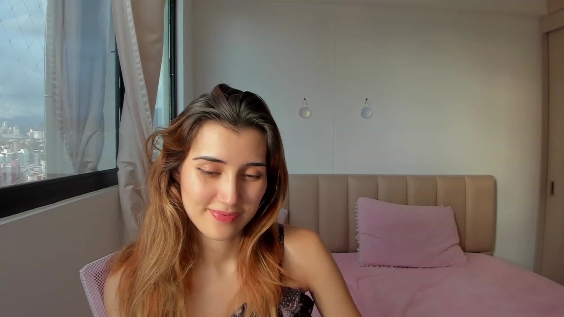 Gallery image thumbnail from Angelnaaughty's myfreecams stream on, 09/26/2023, 22:37 image 15 of 20