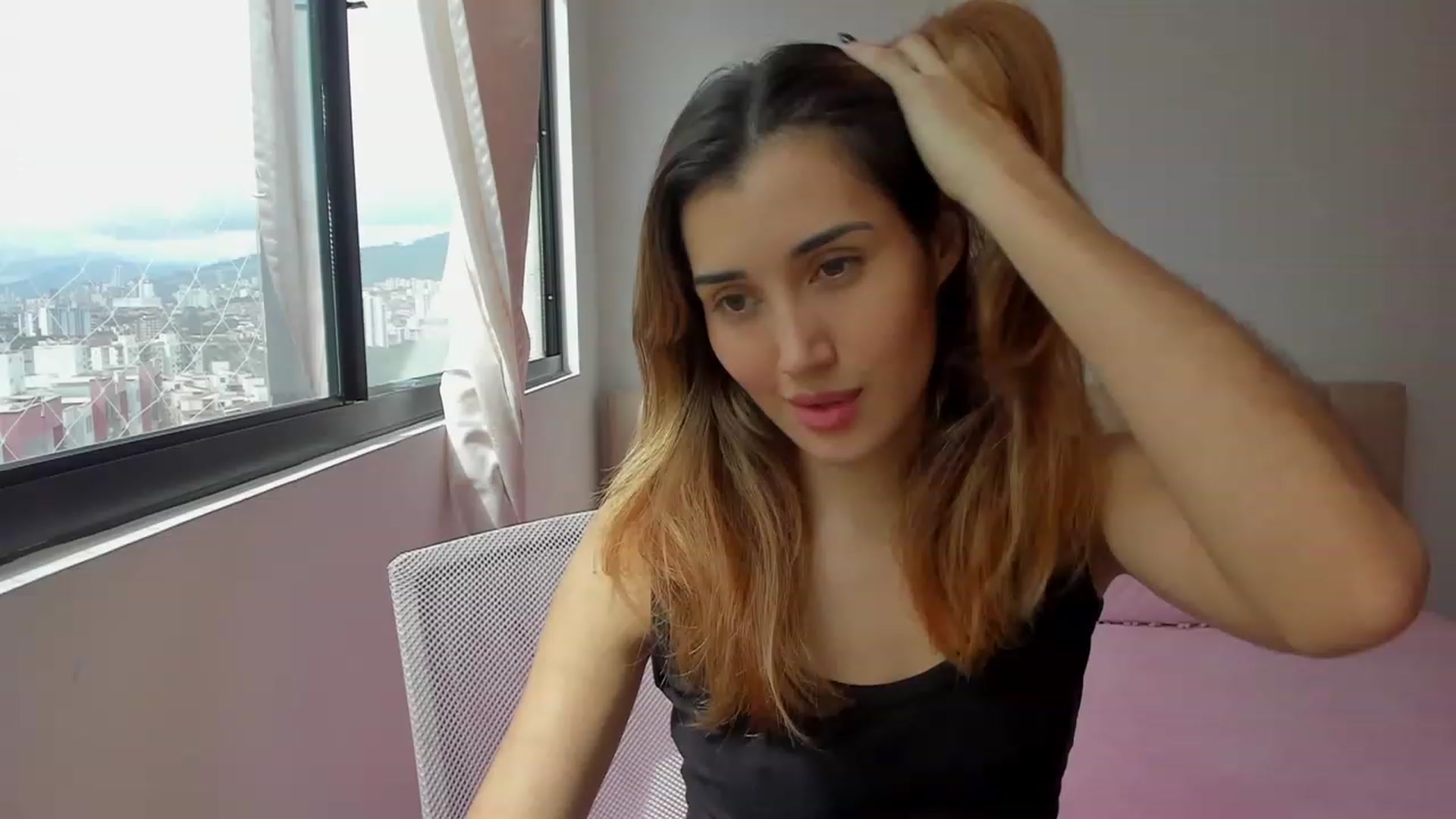 Gallery image thumbnail from Angelnaaughty's myfreecams stream on, 09/27/2023, 19:35 image 6 of 20