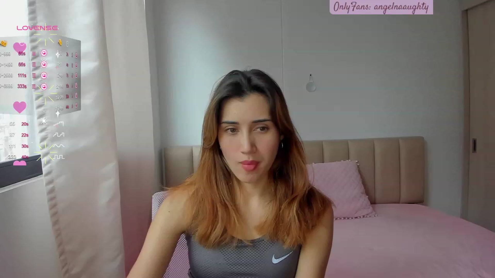 Gallery image thumbnail from Angelnaaughty's myfreecams stream on, 10/05/2023, 22:01 image 1 of 20