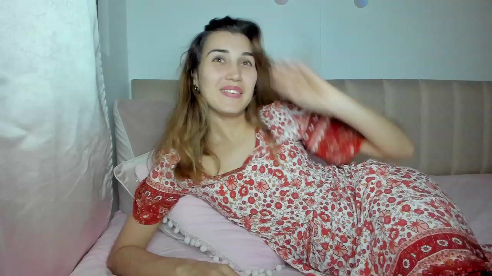Gallery image thumbnail from Angelnaaughty's myfreecams stream on, 10/07/2023, 23:12 image 20 of 20