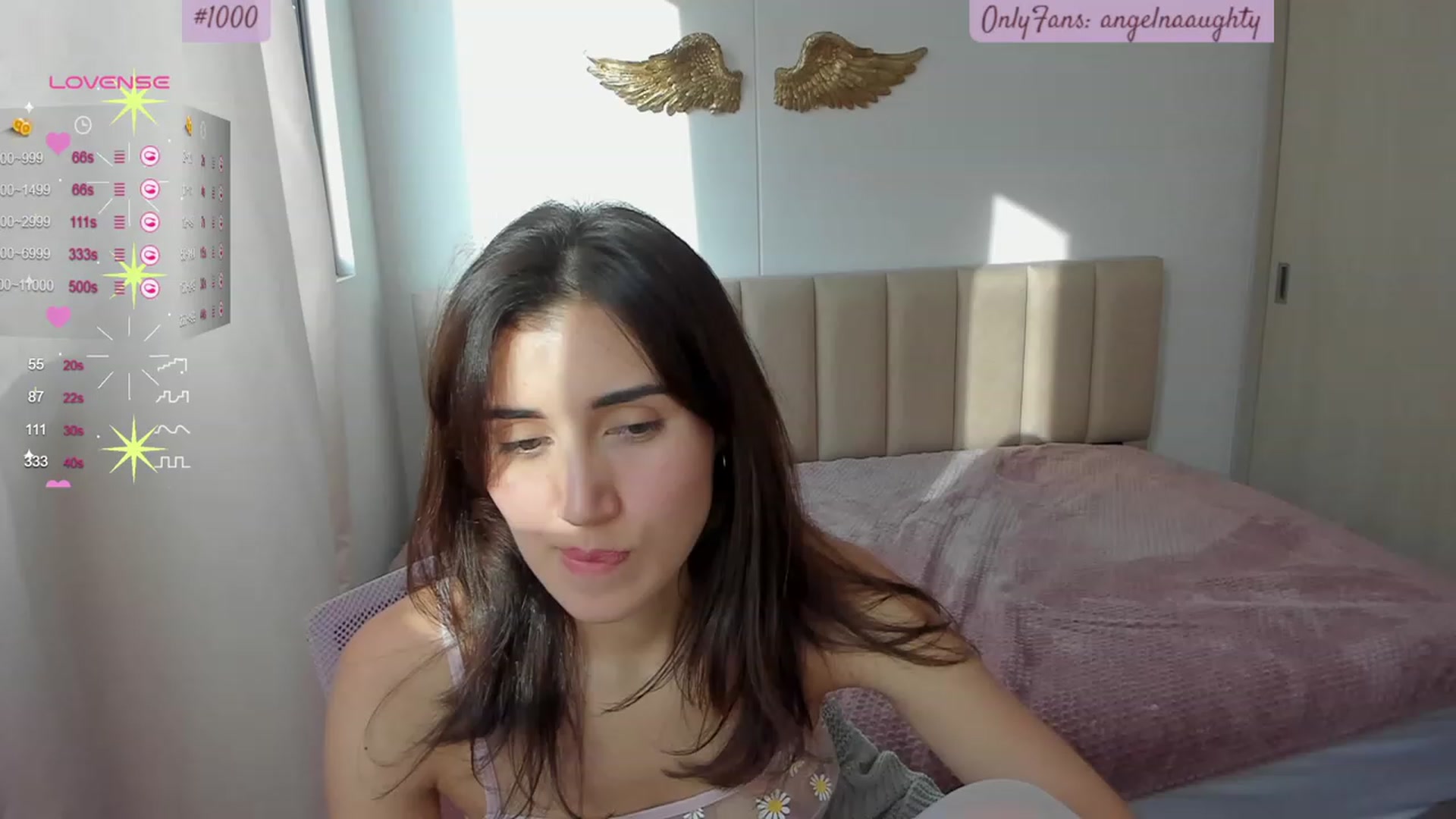 Gallery image thumbnail from Angelnaaughty's myfreecams stream on, 10/19/2023, 21:19 image 20 of 20