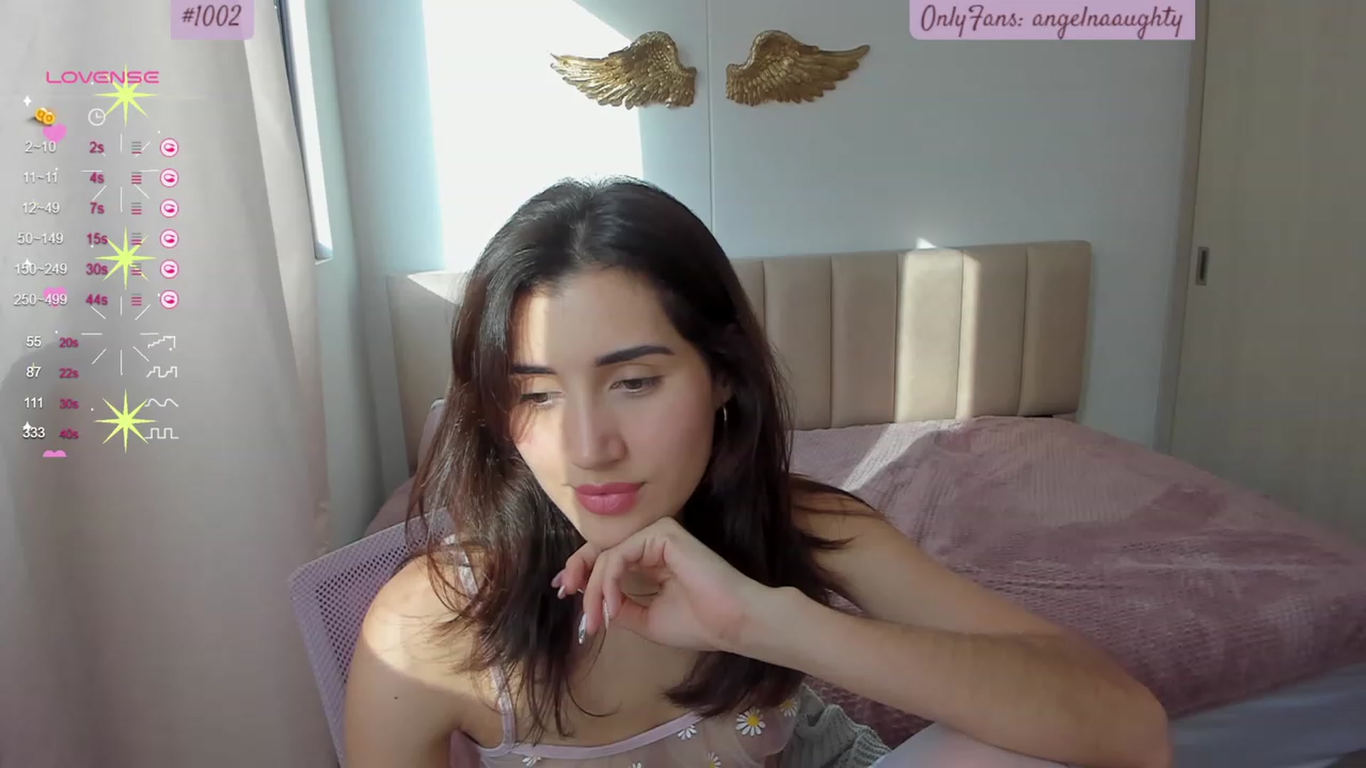 Gallery image thumbnail from Angelnaaughty's myfreecams stream on, 10/19/2023, 21:19 image 2 of 20