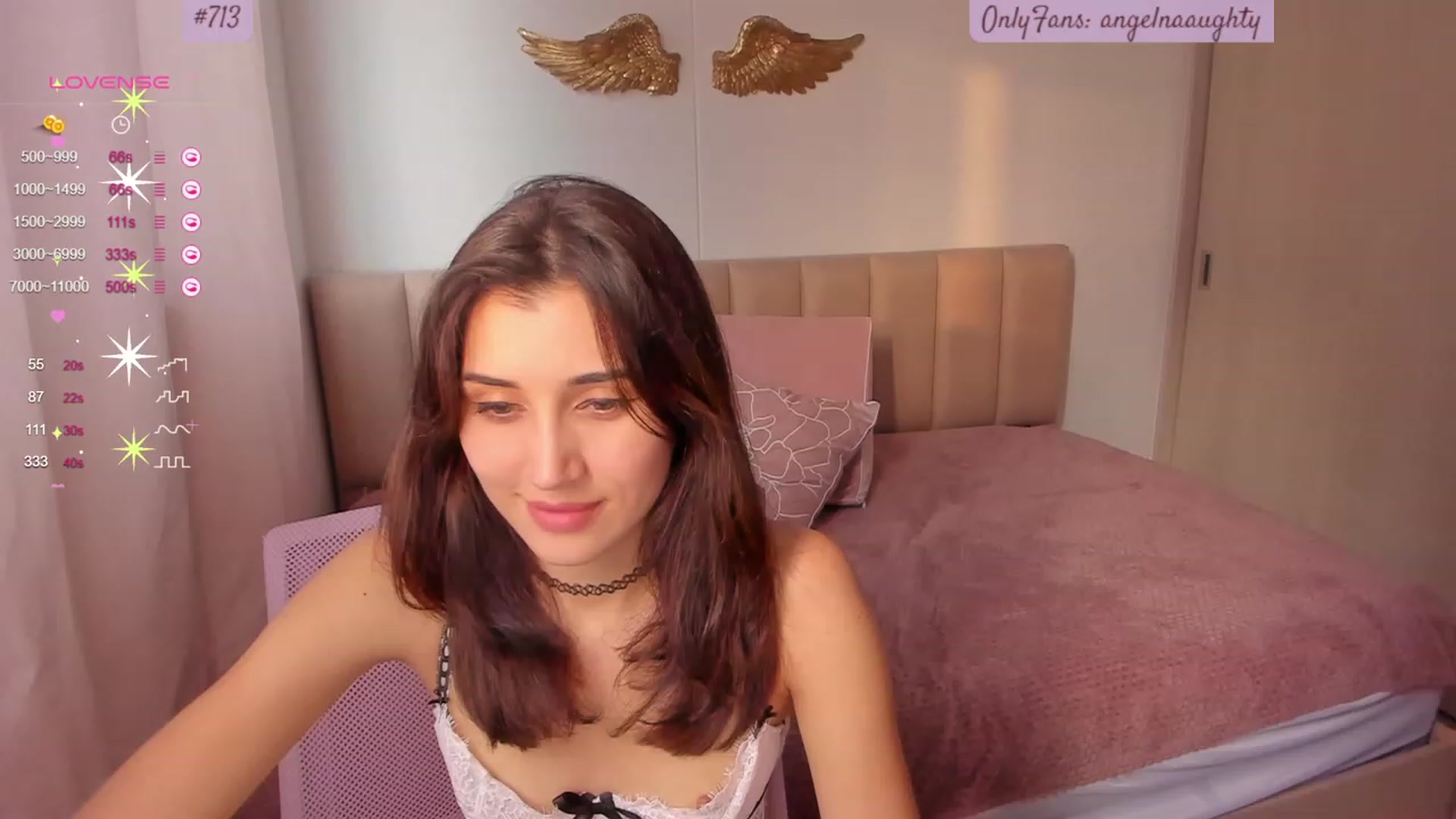 Gallery image thumbnail from Angelnaaughty's myfreecams stream on, 10/24/2023, 22:06 image 4 of 20