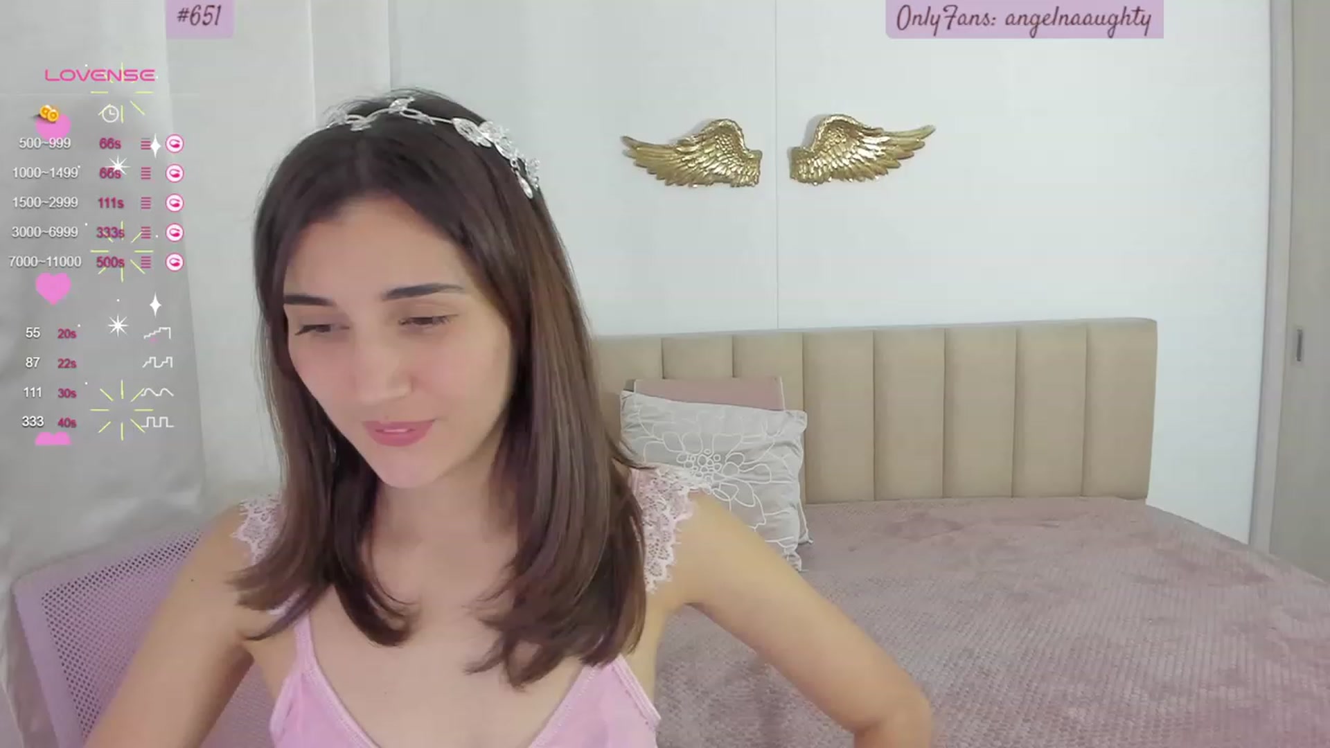 Gallery image thumbnail from Angelnaaughty's myfreecams stream on, 10/28/2023, 23:48 image 14 of 20